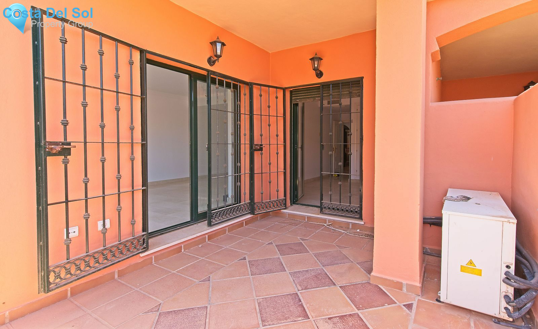 Middle Floor Apartment in Elviria-1534968