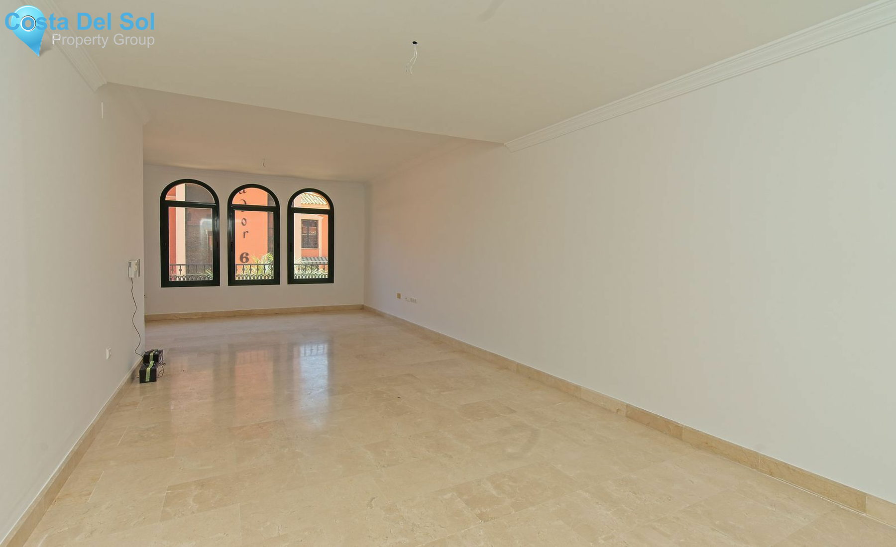 Middle Floor Apartment in Elviria-1534958