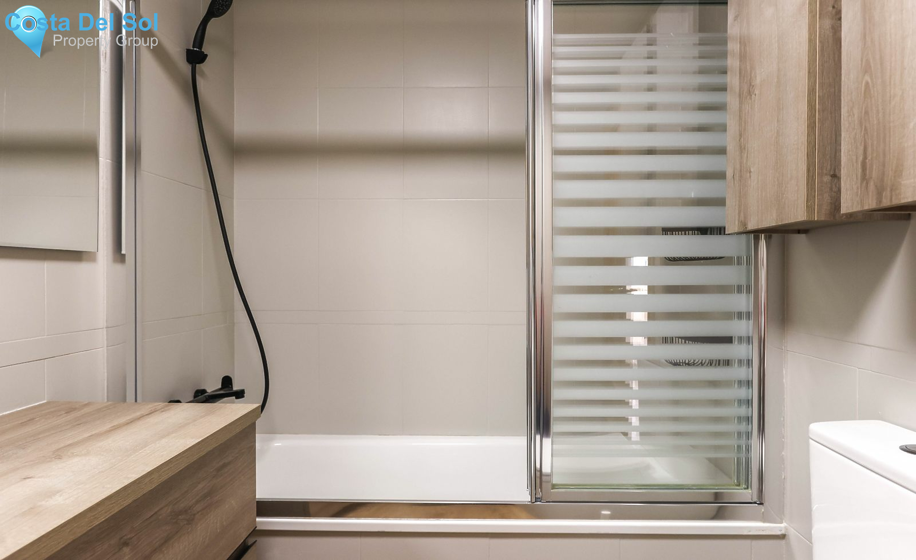 Middle Floor Apartment in Estacion de Cartama-1201160