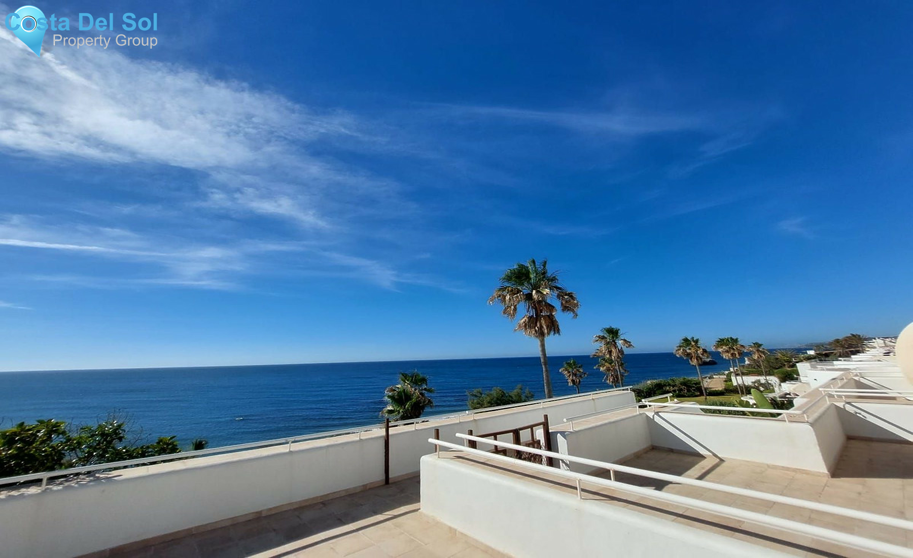 Middle Floor Apartment in Estepona-1250886