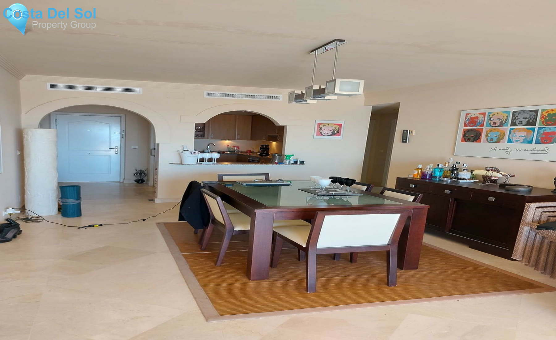 Middle Floor Apartment in Estepona-1250891