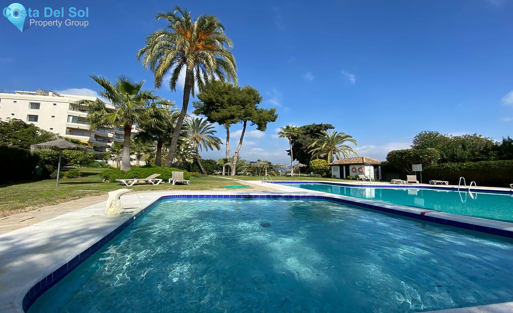 Middle Floor Apartment in Estepona-1253814