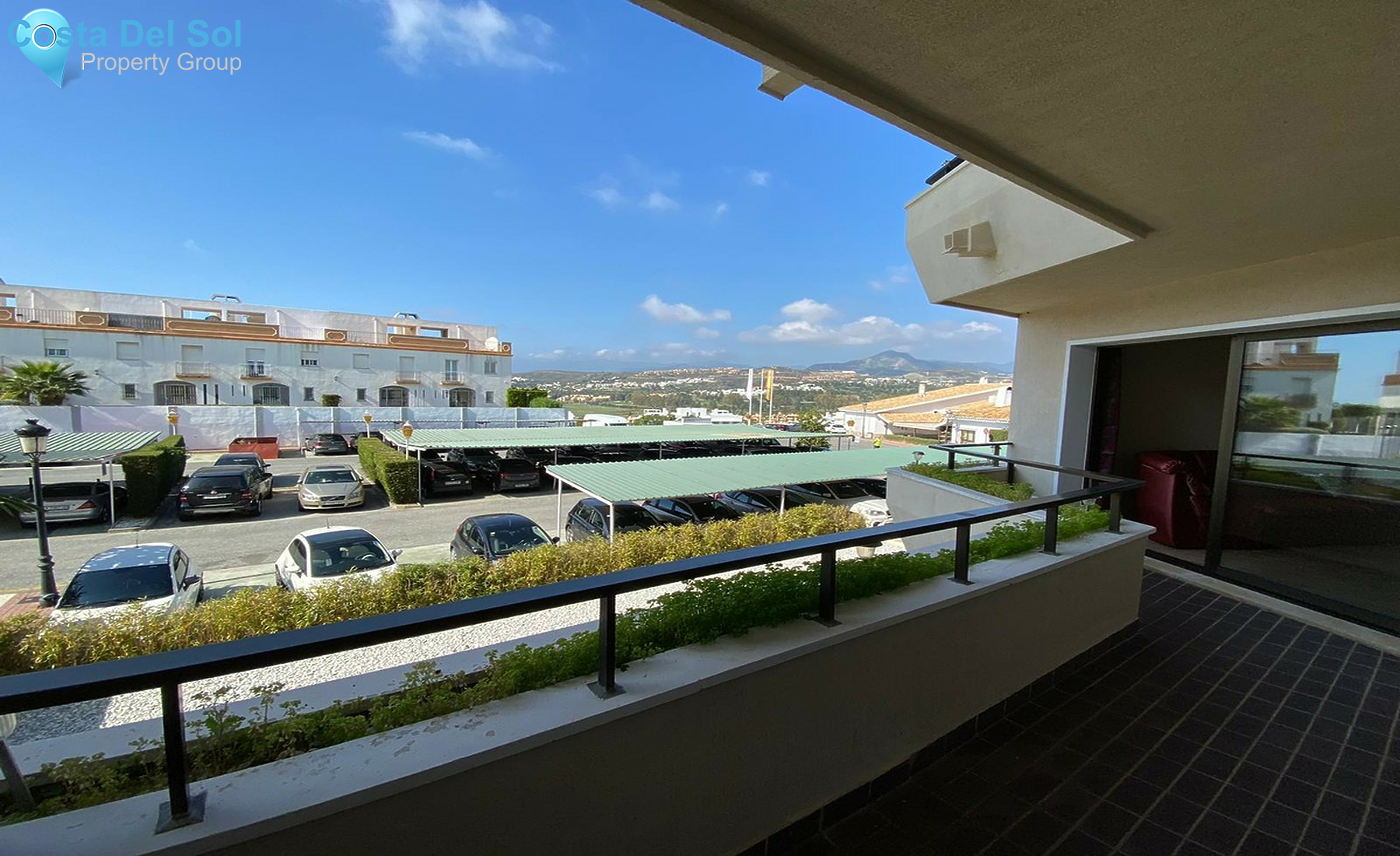 Middle Floor Apartment in Estepona-1253825