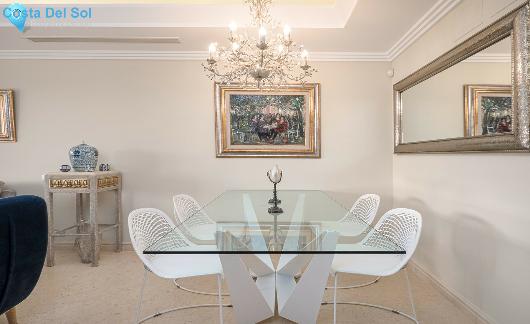 Middle Floor Apartment in Estepona-1255811