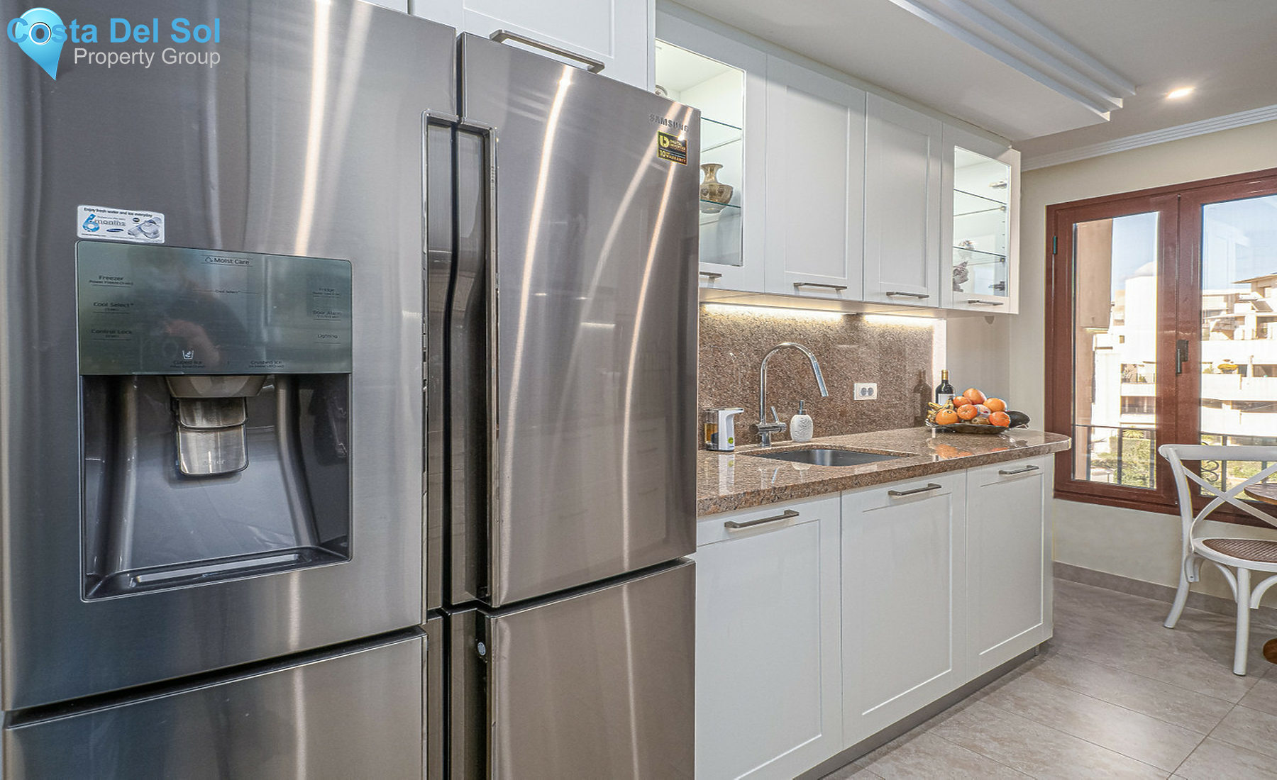 Middle Floor Apartment in Estepona-1255817