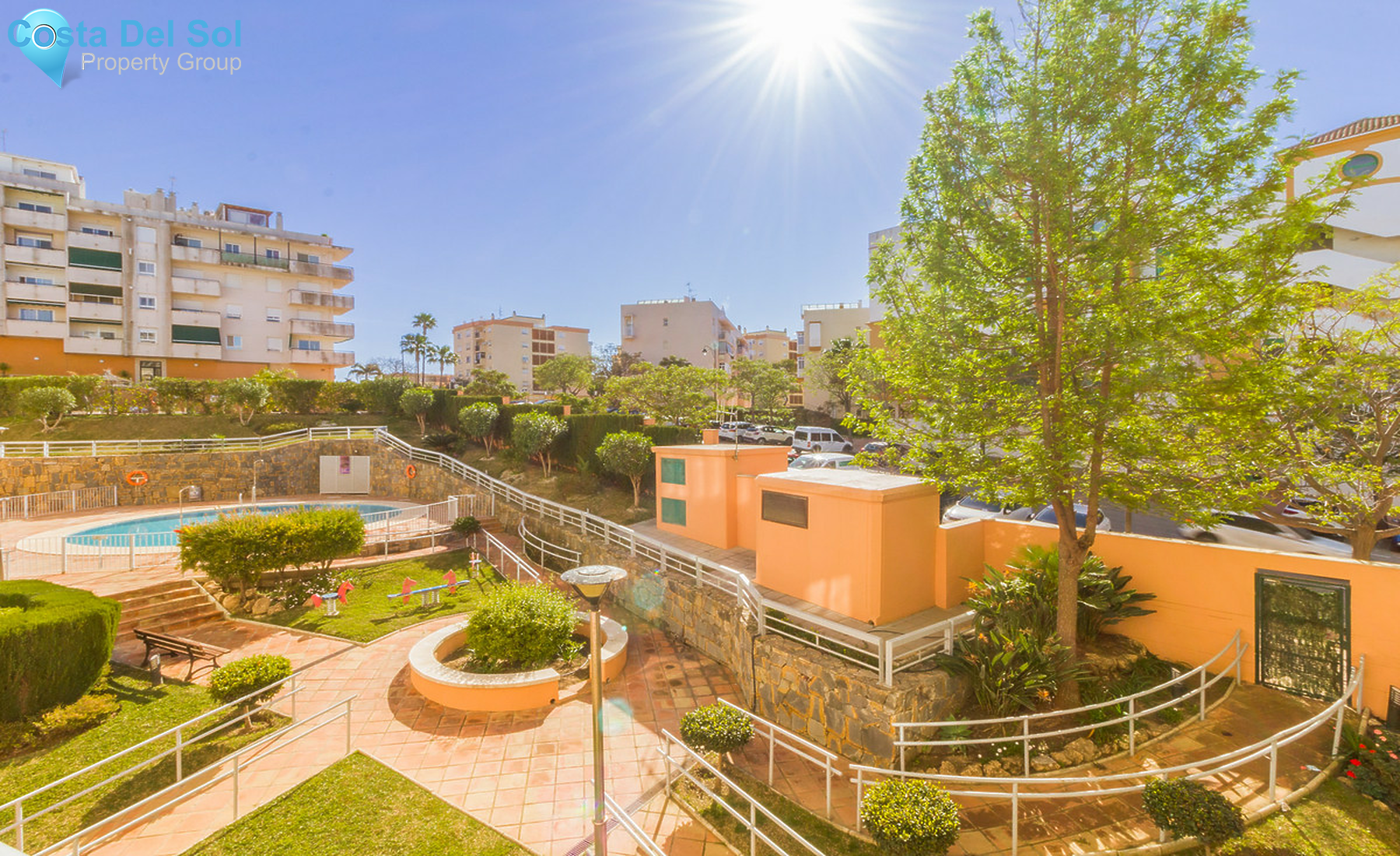 Middle Floor Apartment in Estepona-1256612