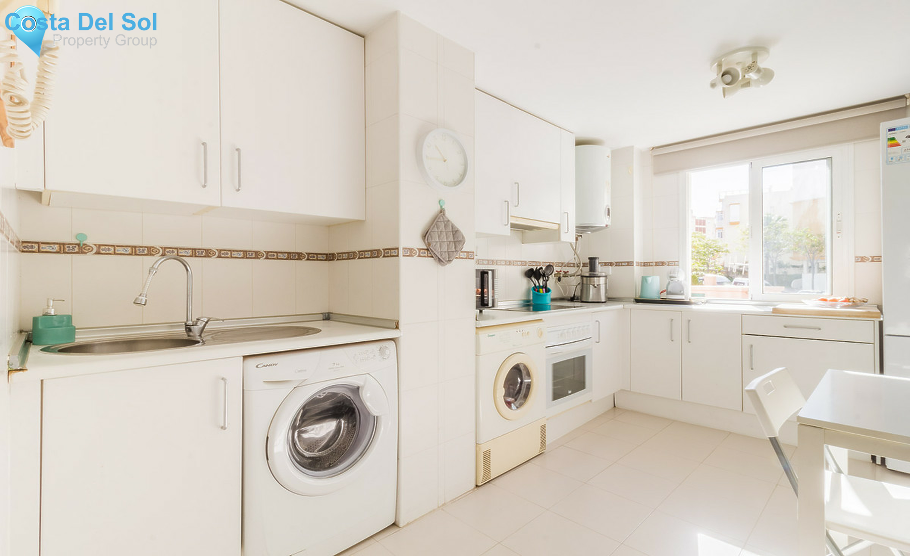 Middle Floor Apartment in Estepona-1256604