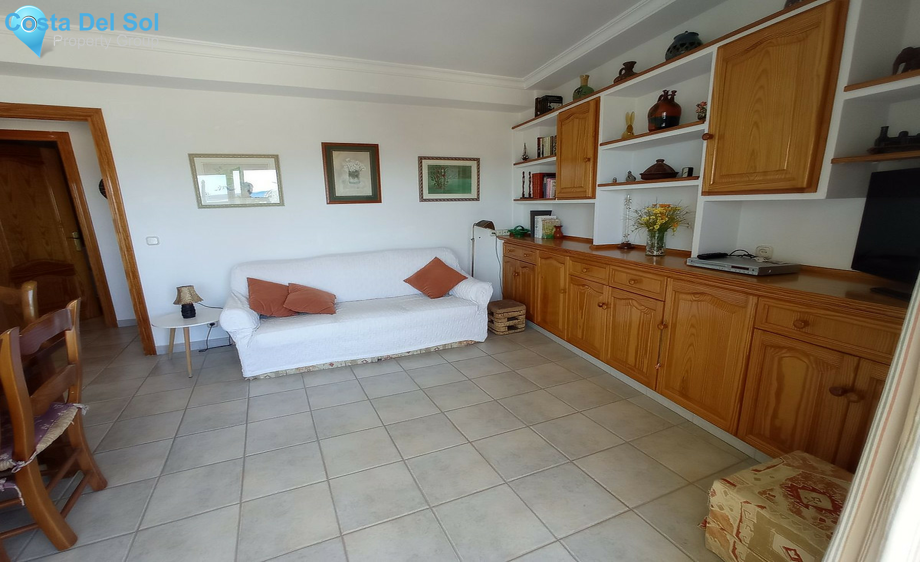 Middle Floor Apartment in Estepona-1265275