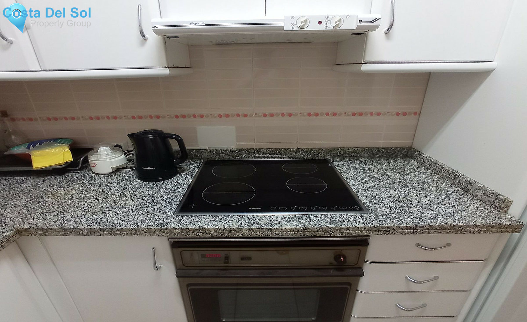 Middle Floor Apartment in Estepona-1265277