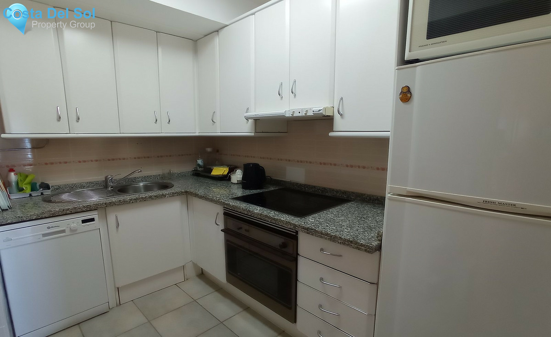 Middle Floor Apartment in Estepona-1265278