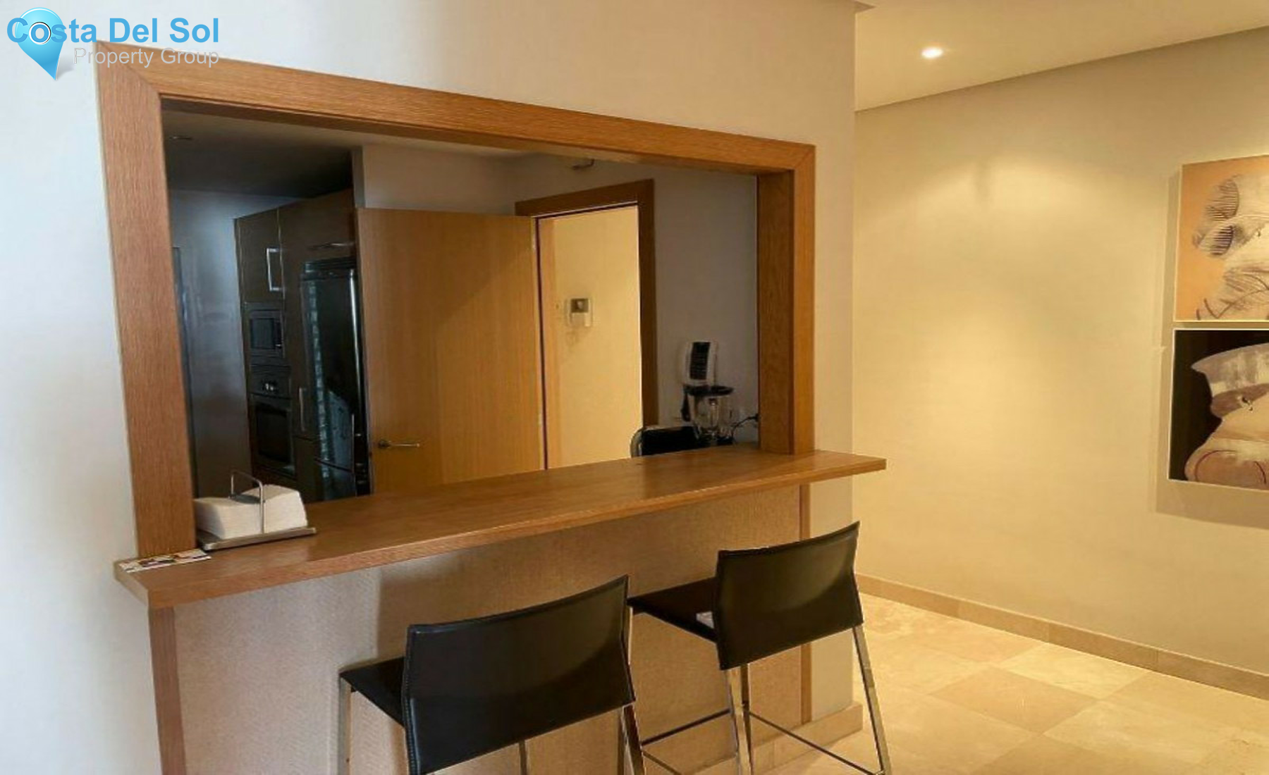 Middle Floor Apartment in Estepona-1268485