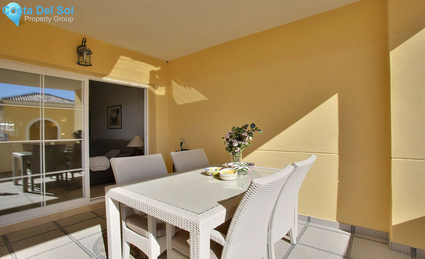Middle Floor Apartment in Estepona-1271515