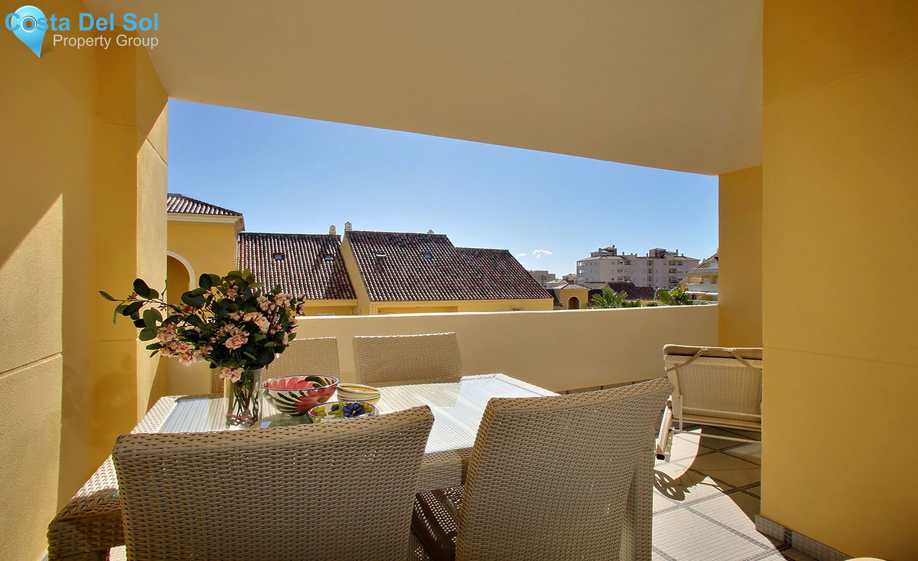 Middle Floor Apartment in Estepona-1271518