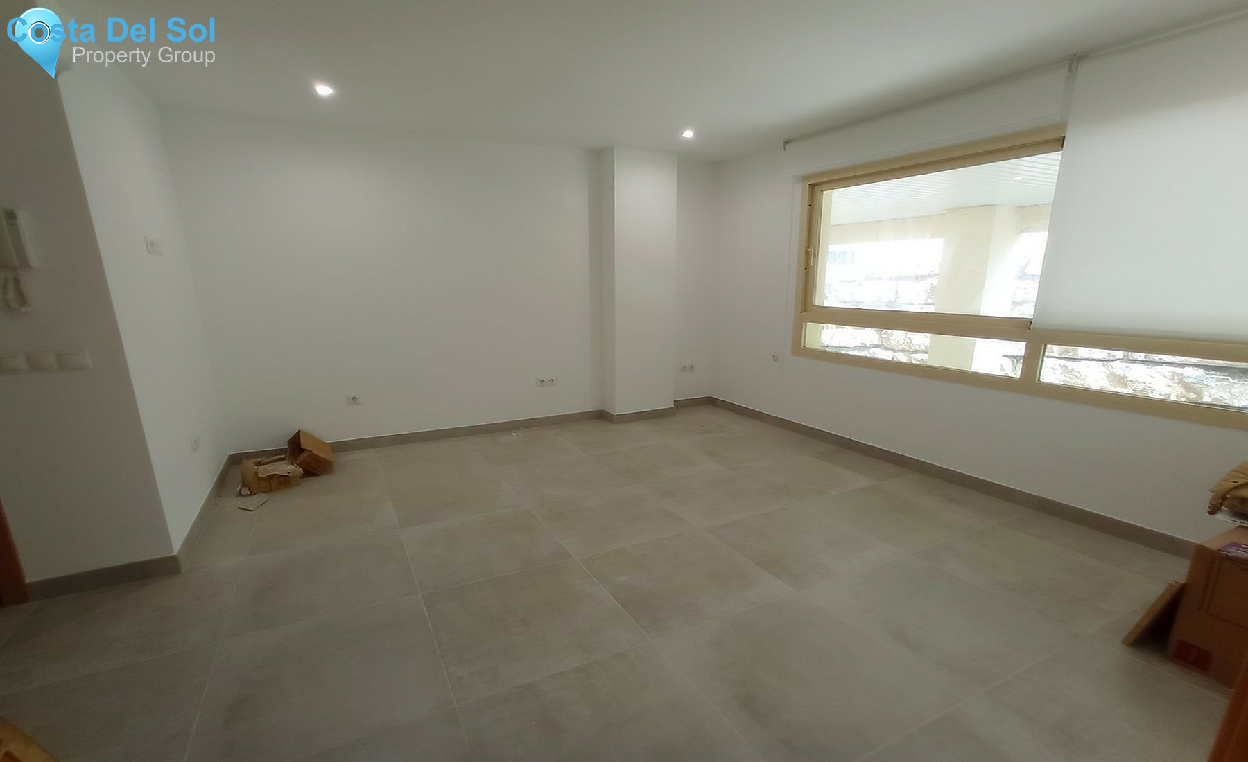 Middle Floor Apartment in Estepona-1274030