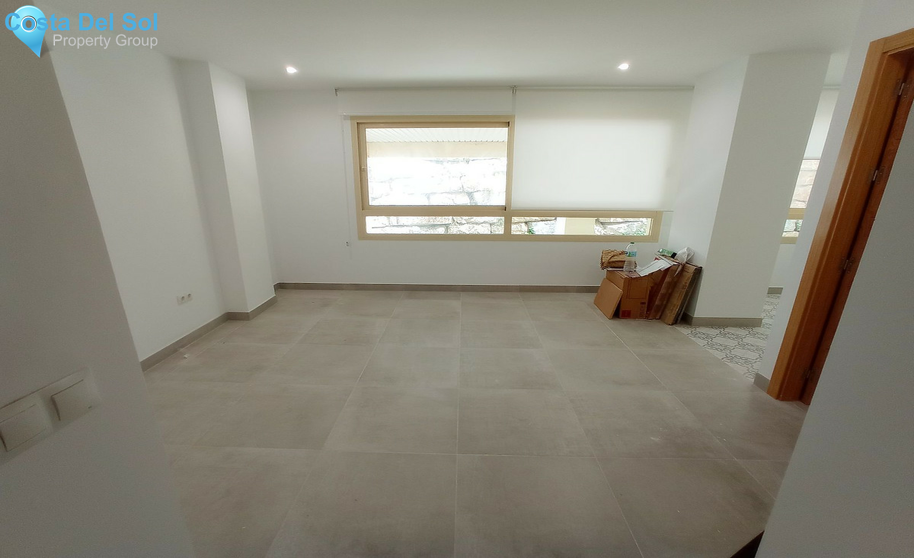 Middle Floor Apartment in Estepona-1274031