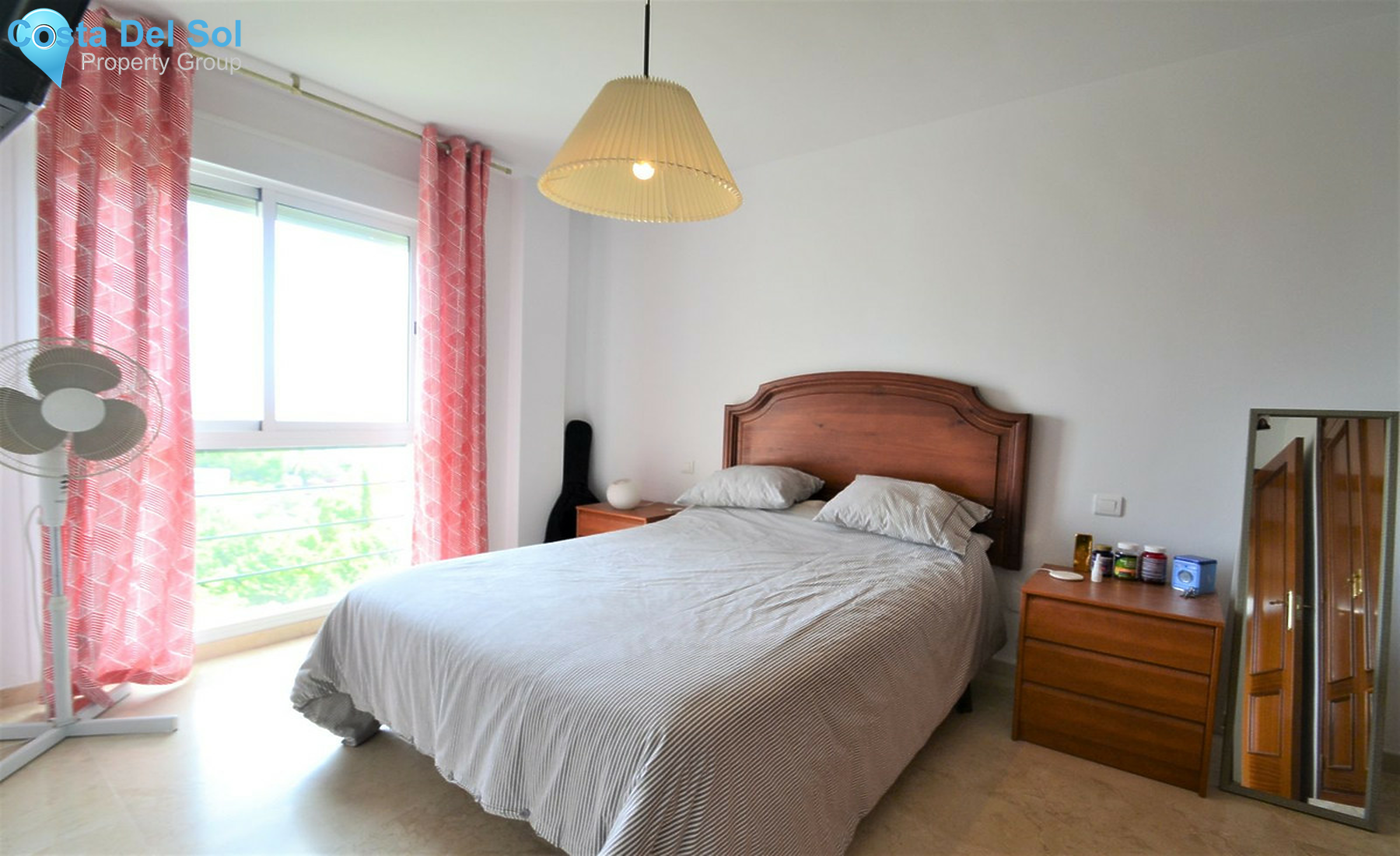 Middle Floor Apartment in Estepona-1274505