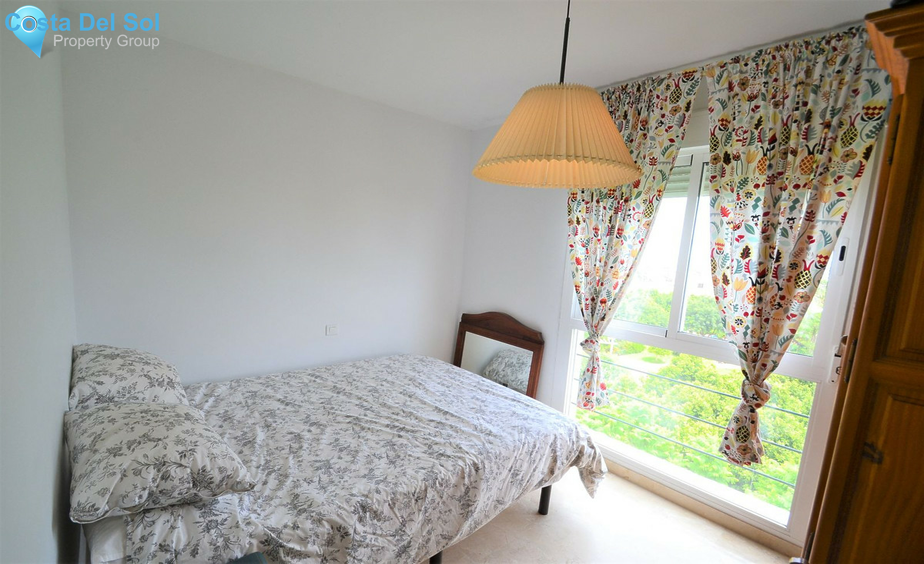 Middle Floor Apartment in Estepona-1274506