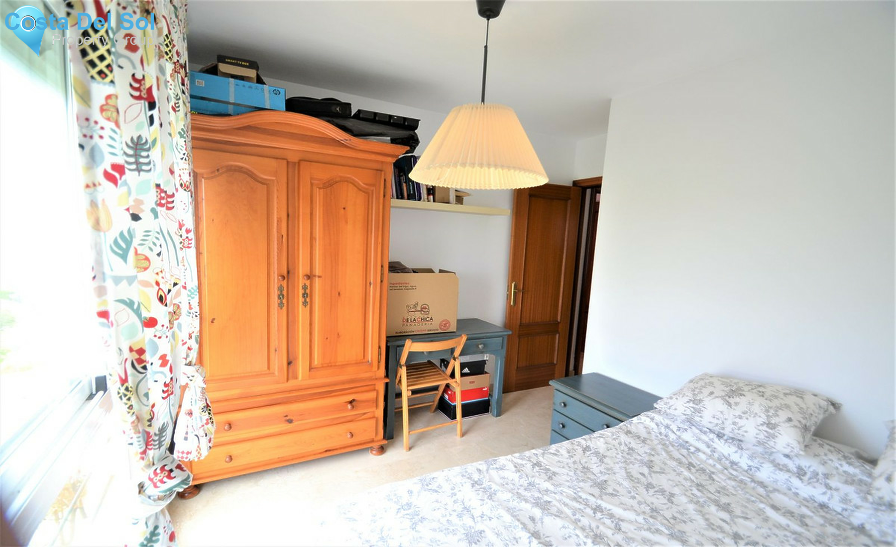 Middle Floor Apartment in Estepona-1274507