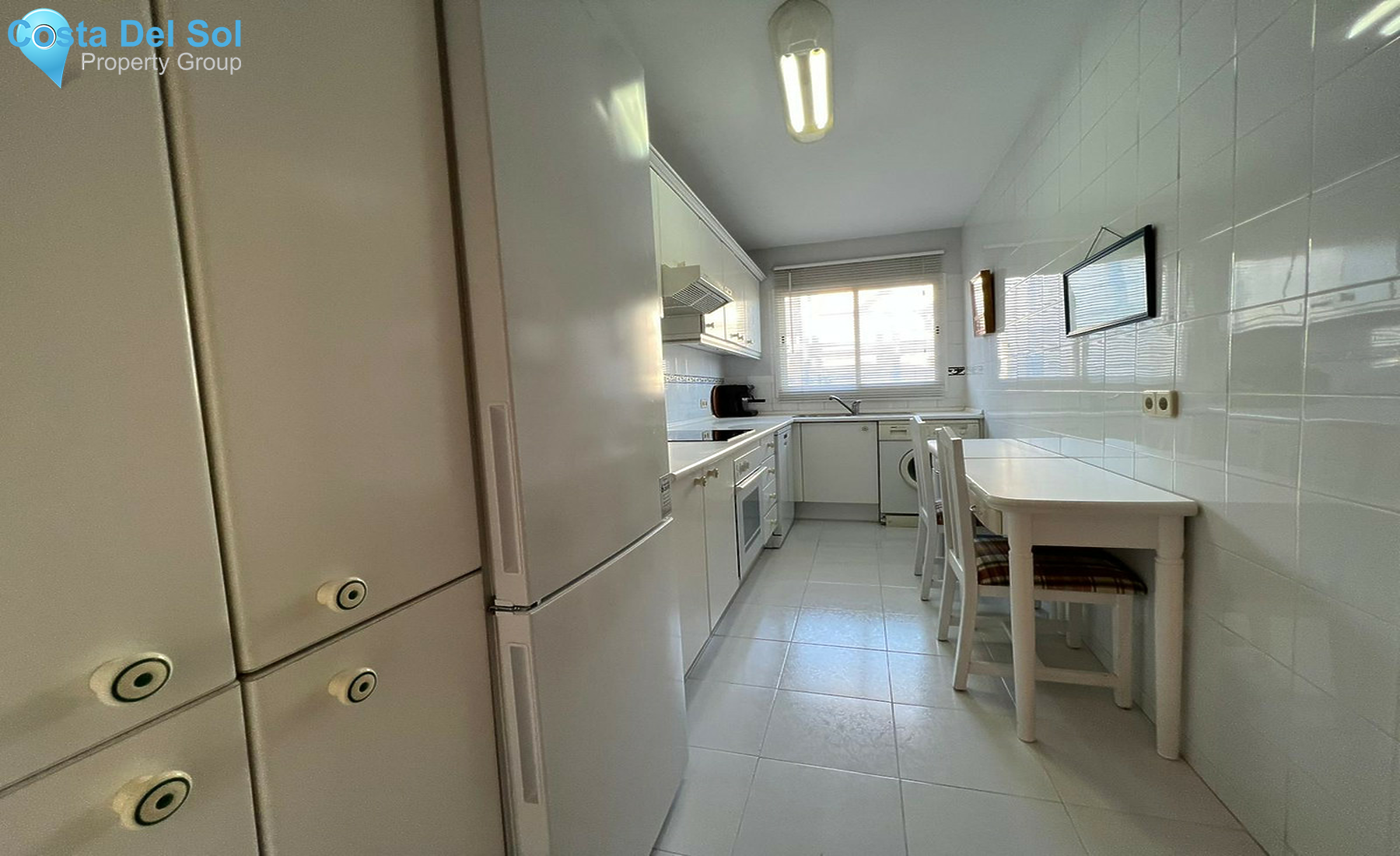 Middle Floor Apartment in Estepona-1295138