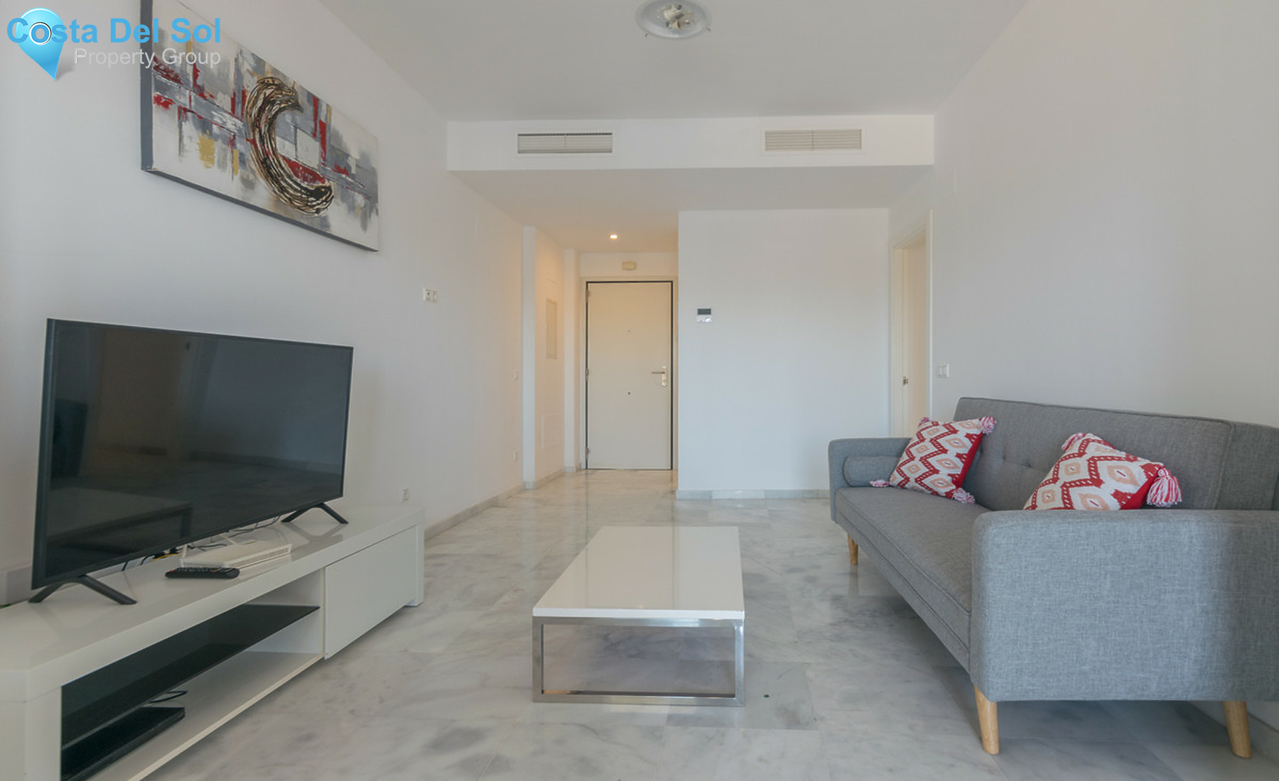 Middle Floor Apartment in Estepona-1296196