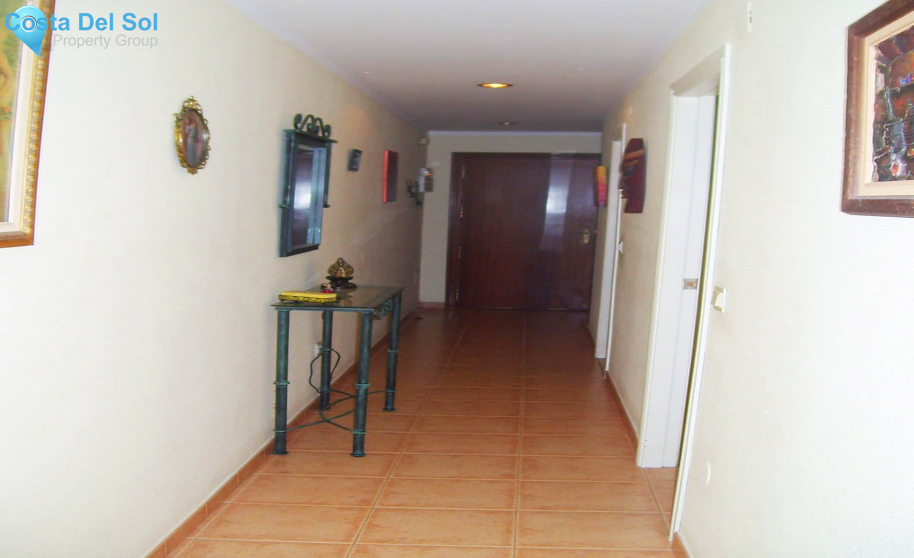 Middle Floor Apartment in Estepona-1321670