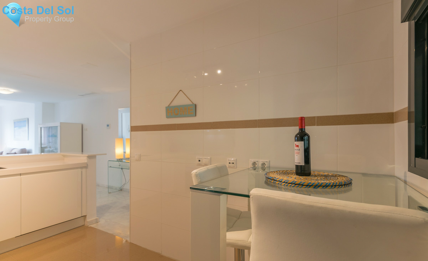 Middle Floor Apartment in Estepona-1326252