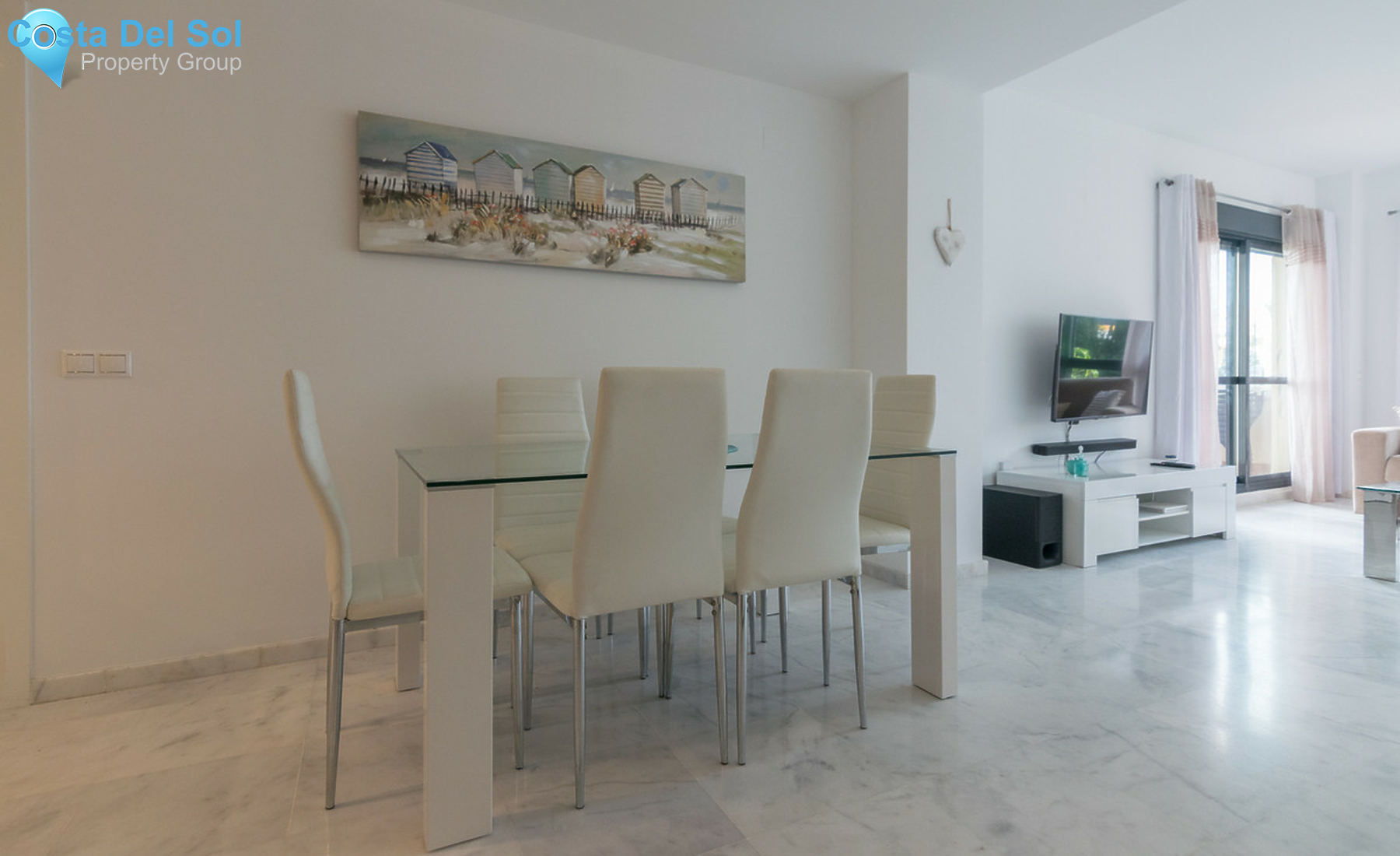 Middle Floor Apartment in Estepona-1326256