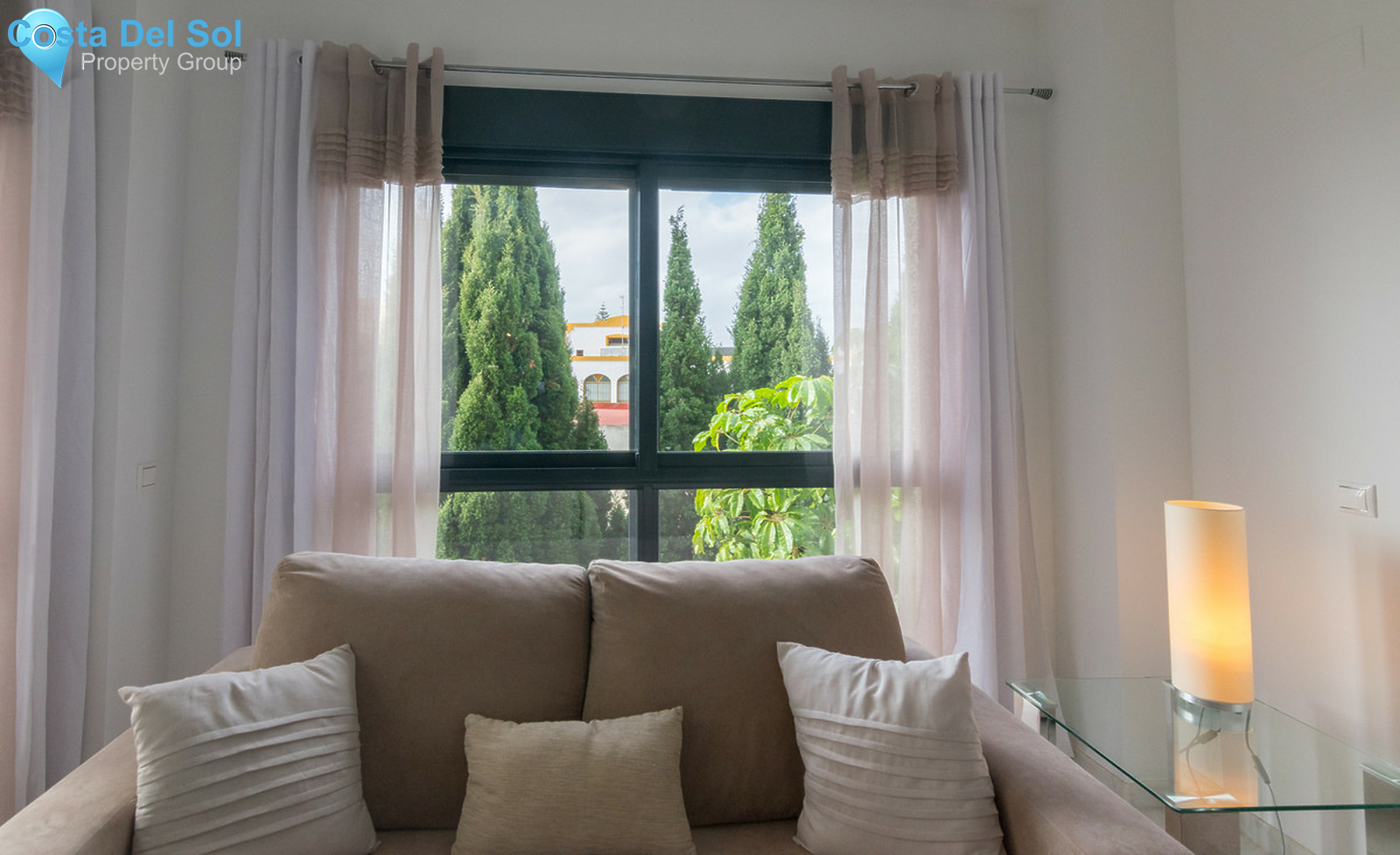 Middle Floor Apartment in Estepona-1326261