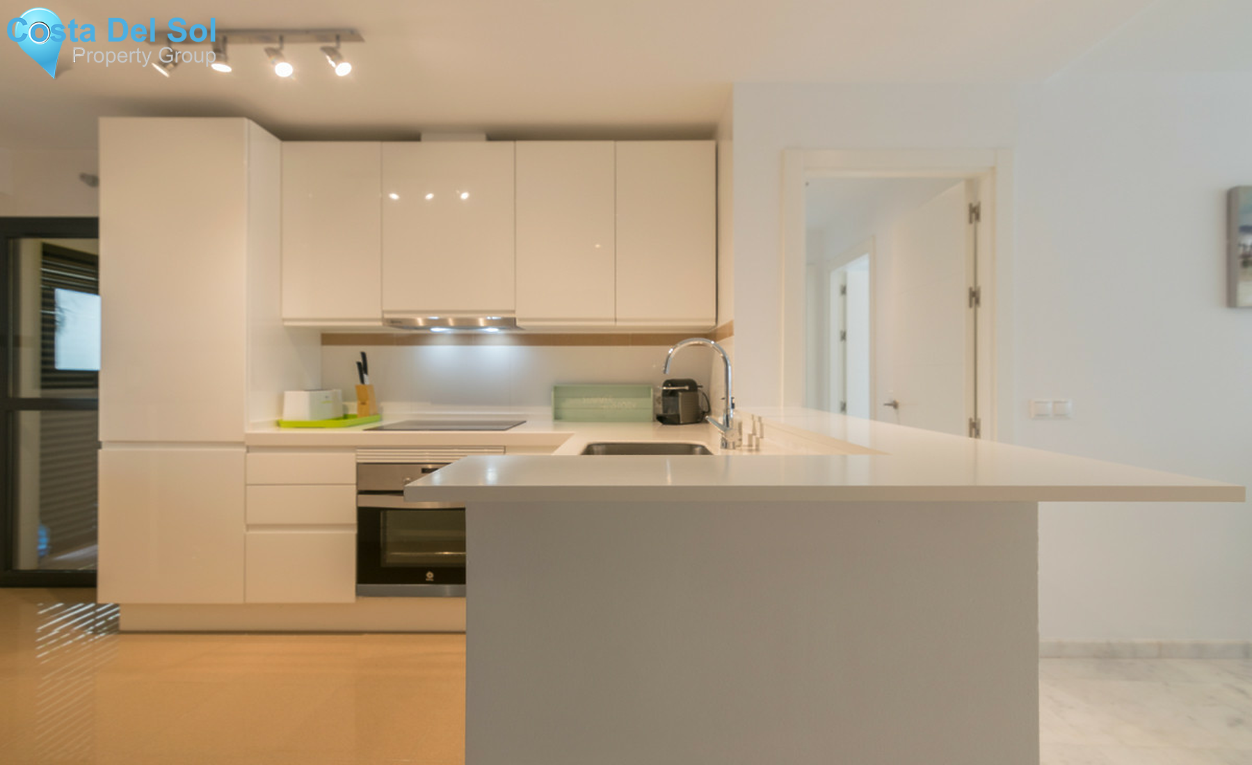 Middle Floor Apartment in Estepona-1326244