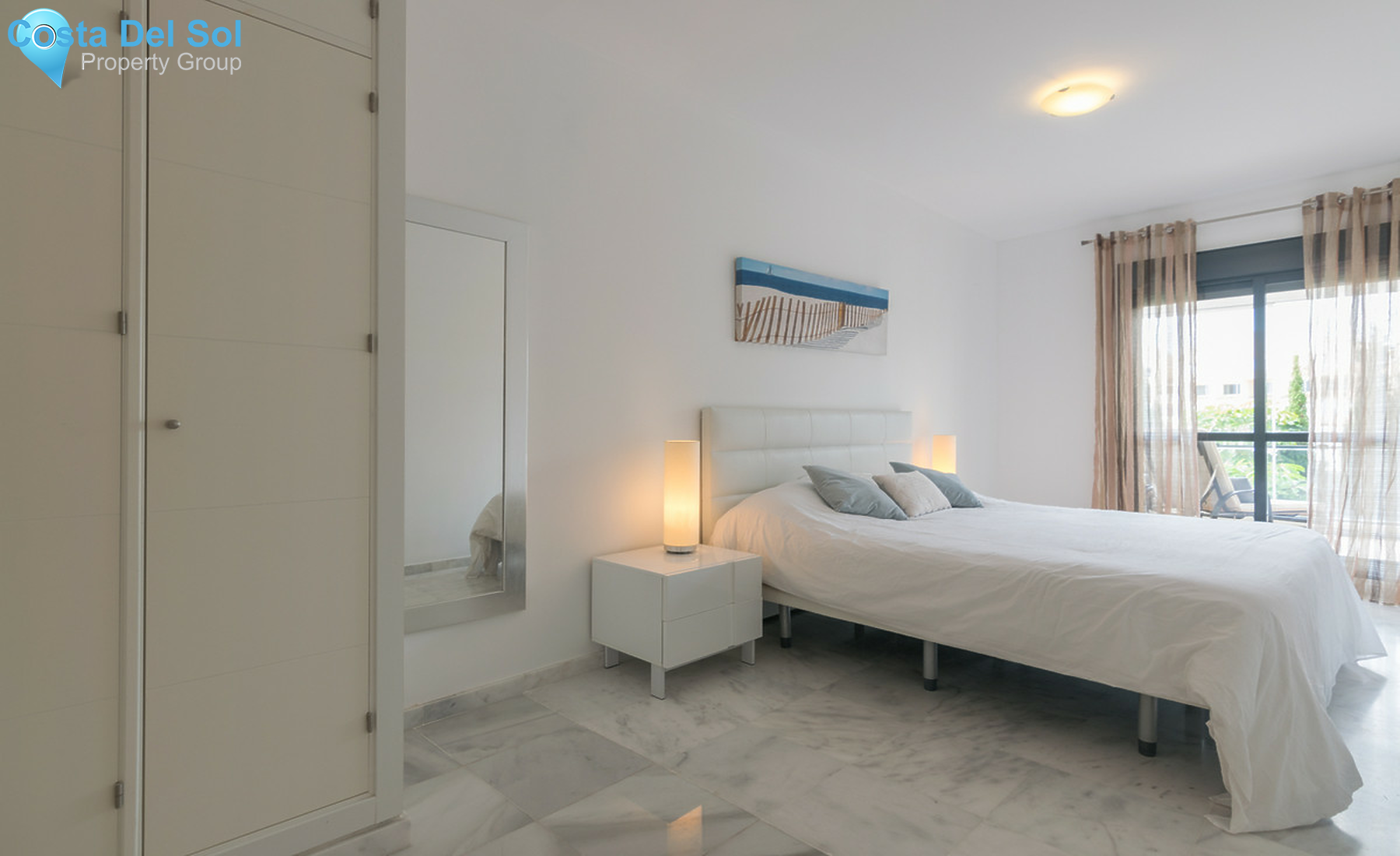 Middle Floor Apartment in Estepona-1326245