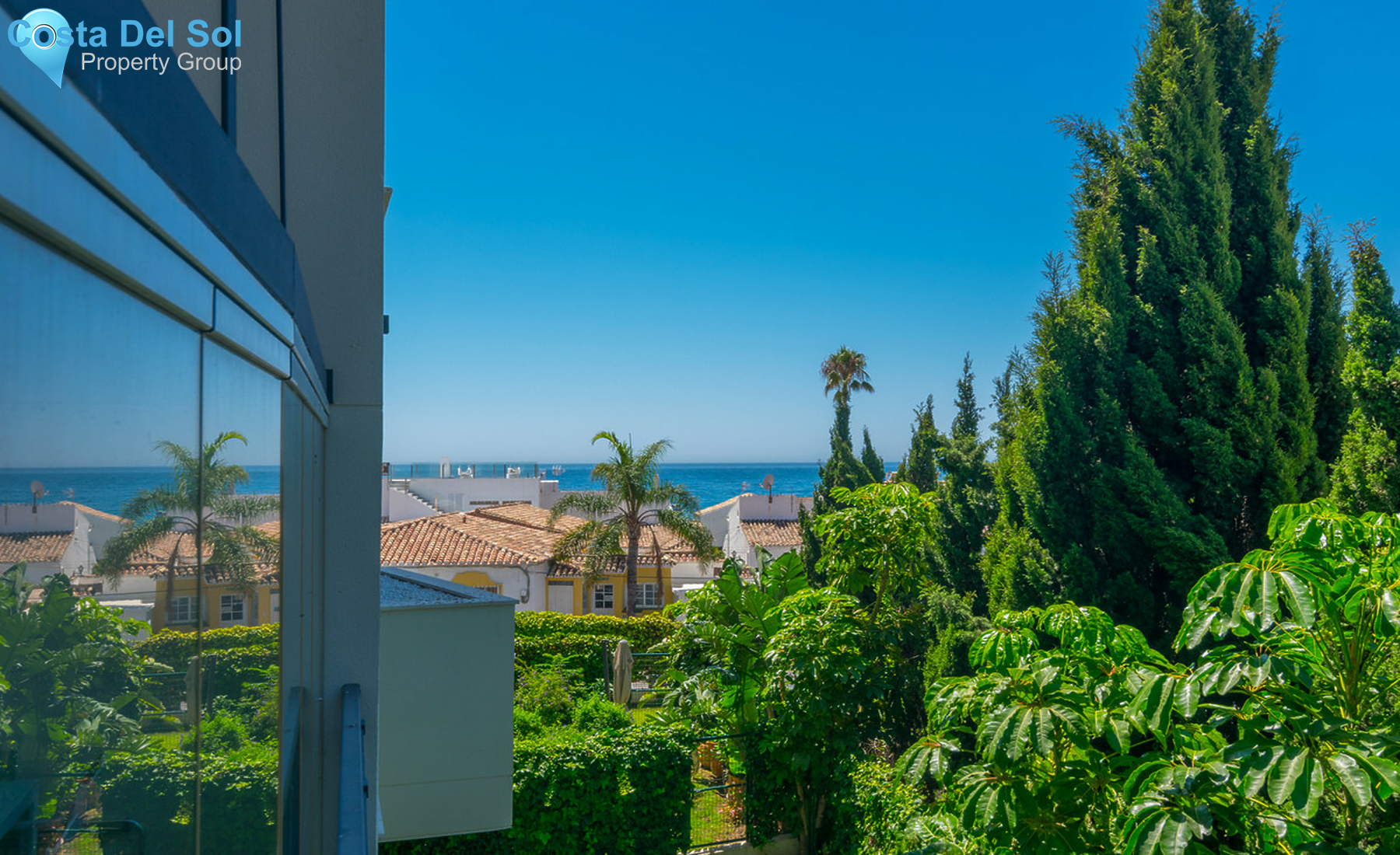 Middle Floor Apartment in Estepona-1326247