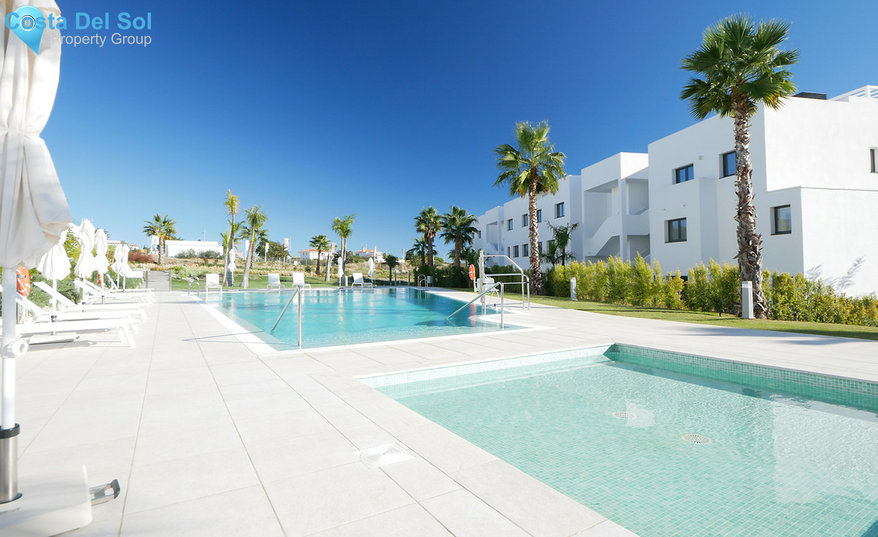 Middle Floor Apartment in Estepona