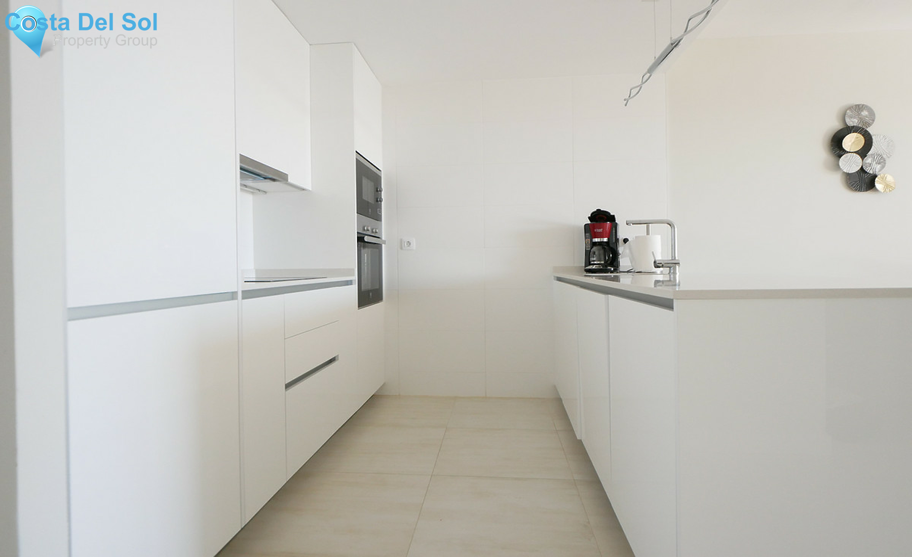 Middle Floor Apartment in Estepona-1326609