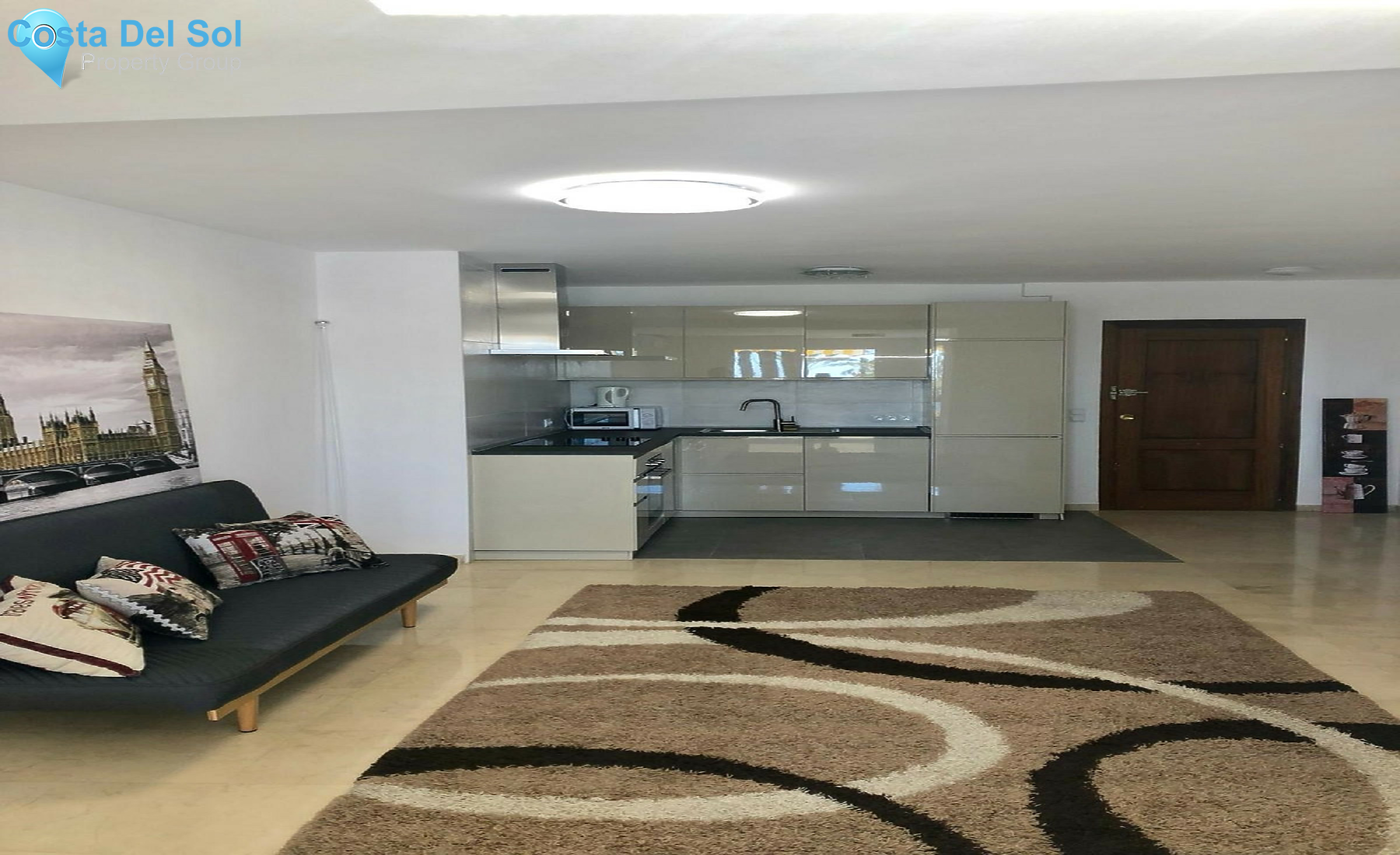 Middle Floor Apartment in Estepona-1329602