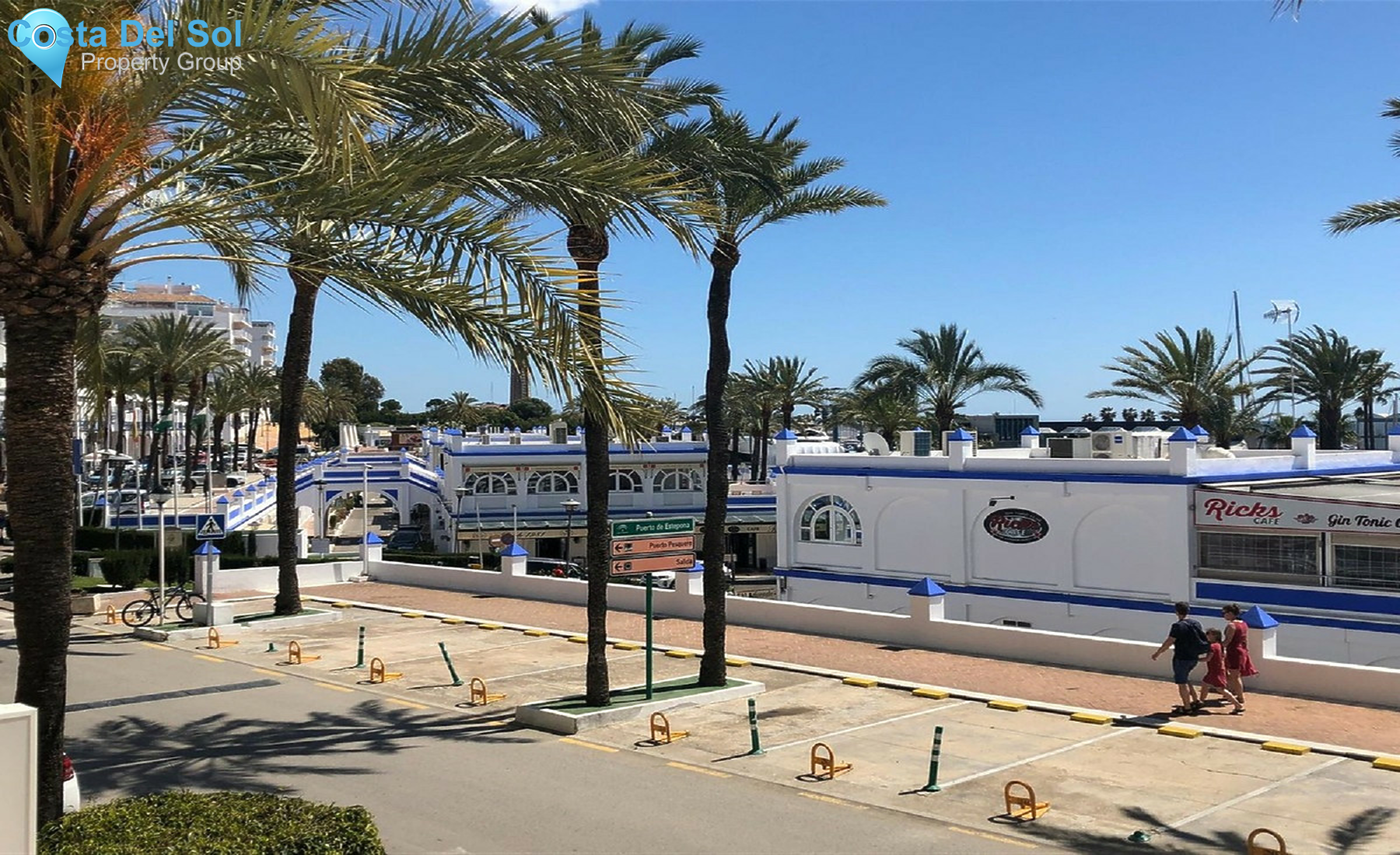 Middle Floor Apartment in Estepona-1329607