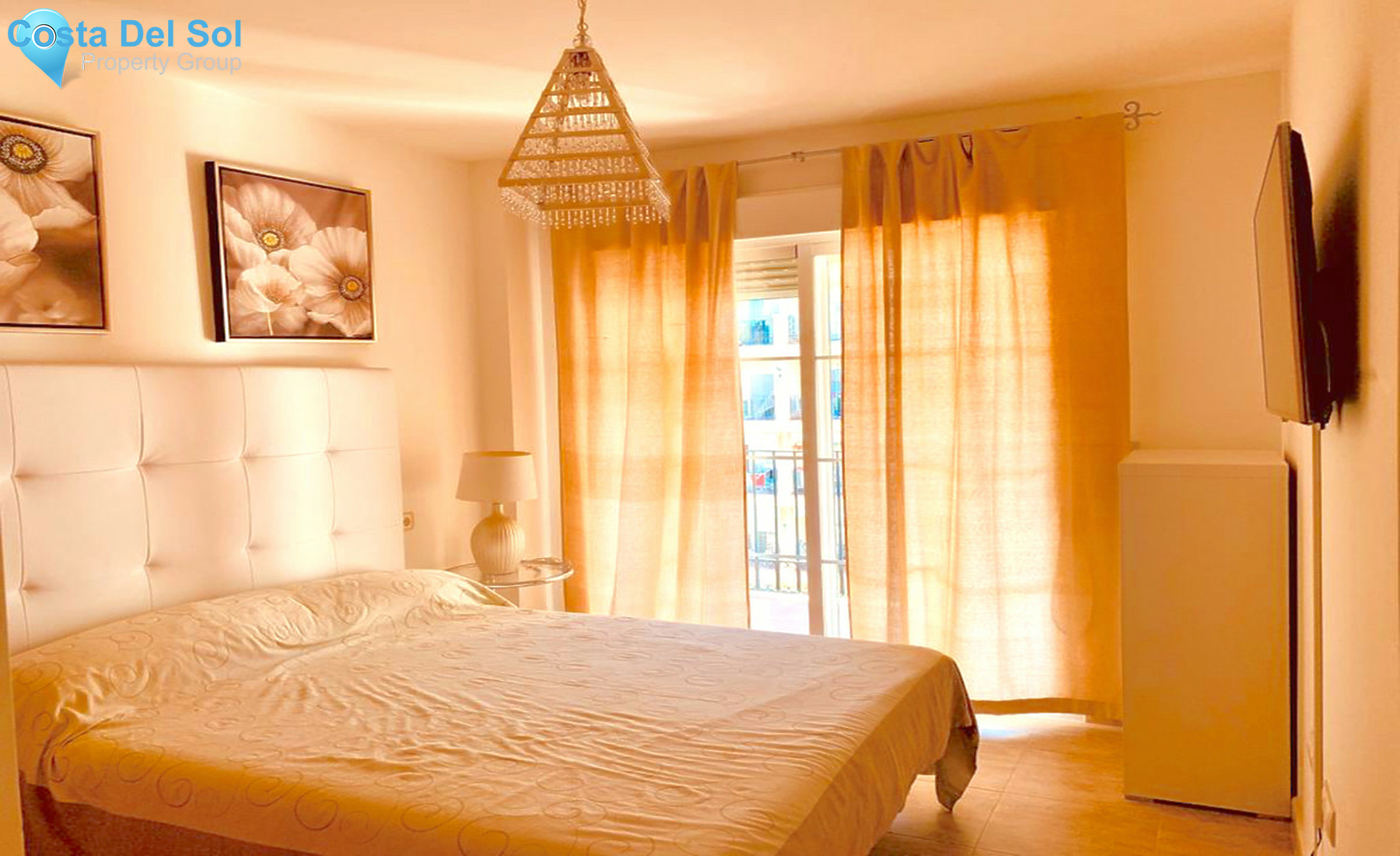 Middle Floor Apartment in Estepona-1330358