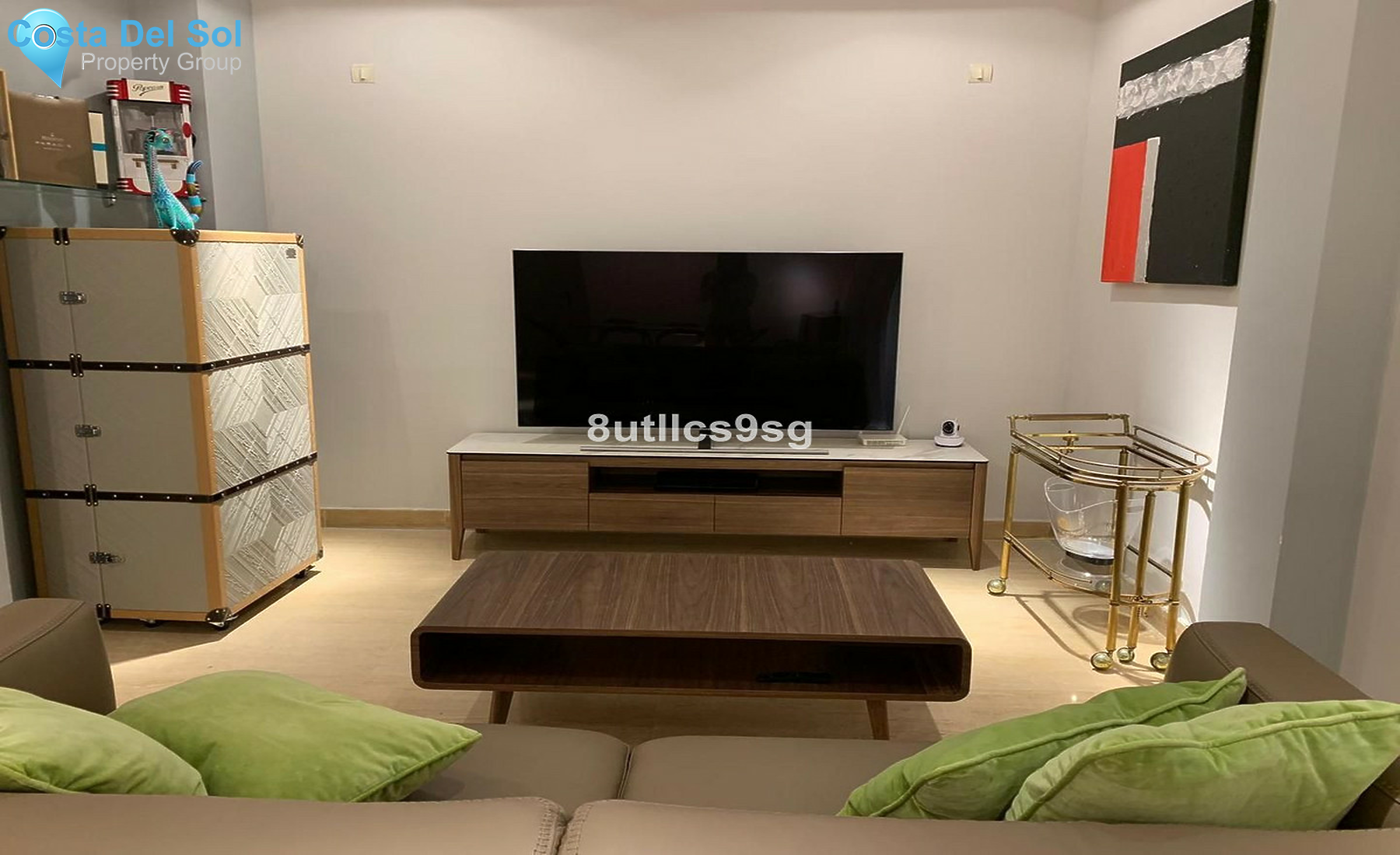 Middle Floor Apartment in Estepona-1330641