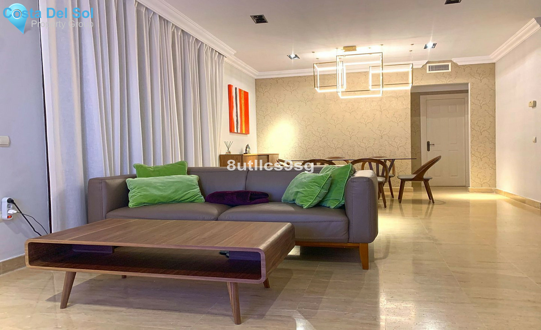 Middle Floor Apartment in Estepona-1330640
