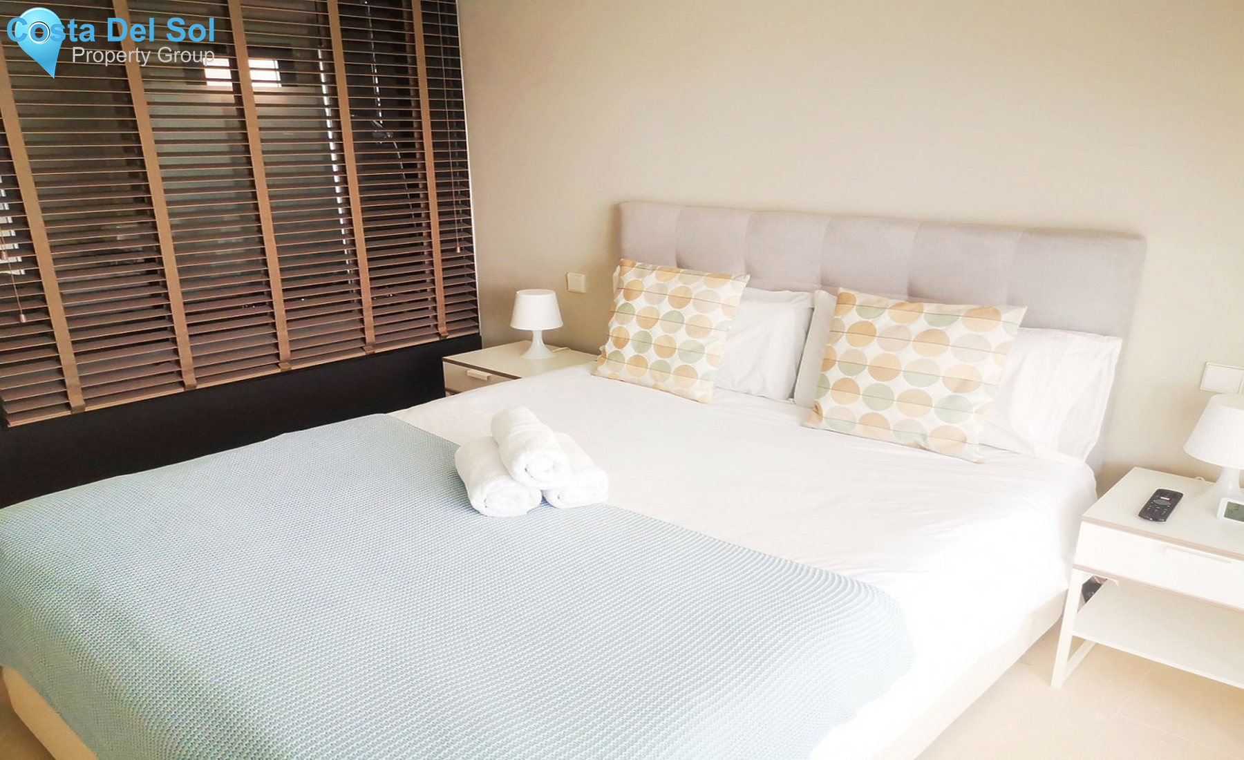 Middle Floor Apartment in Estepona-1330751