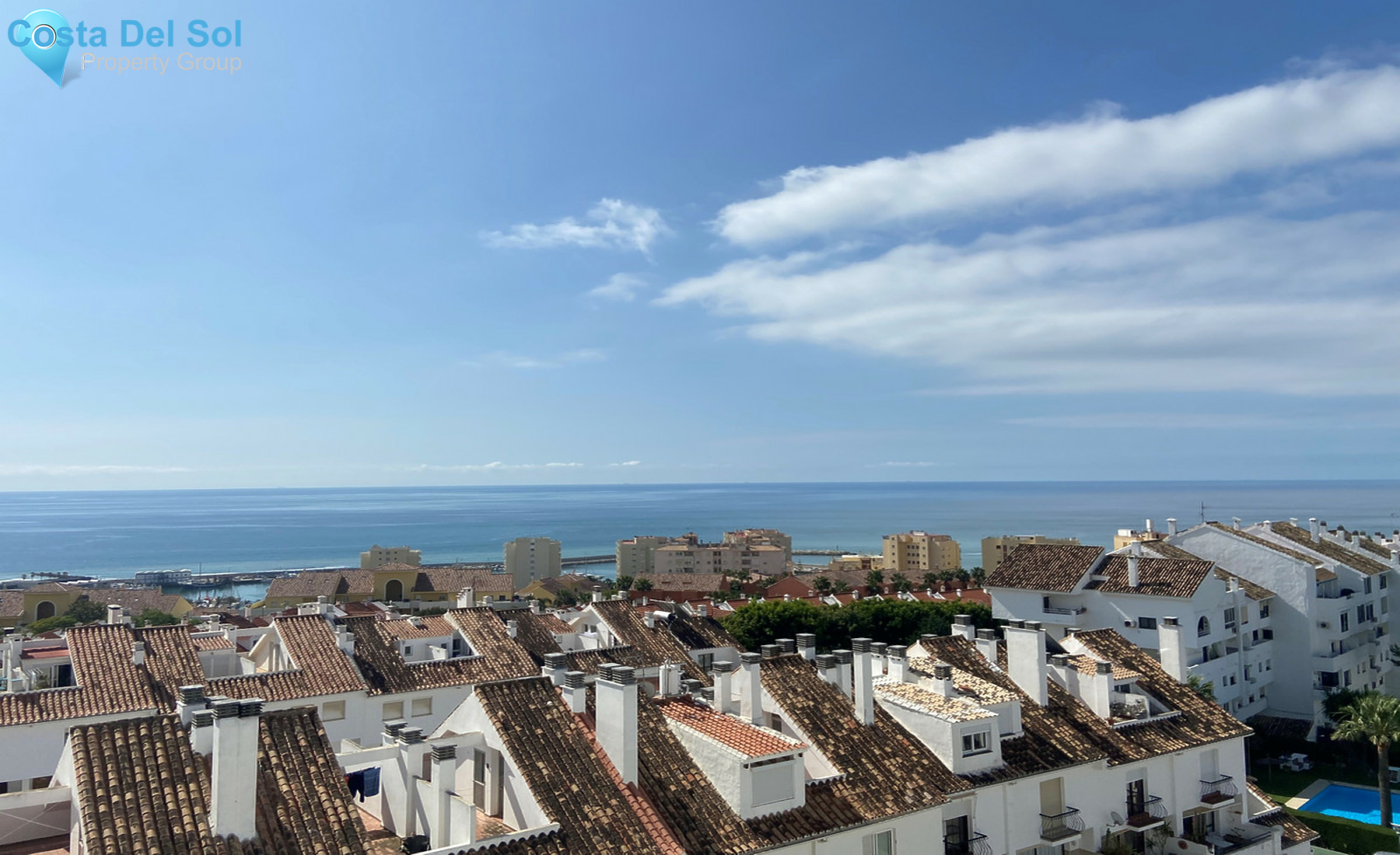 Middle Floor Apartment in Estepona-1349587