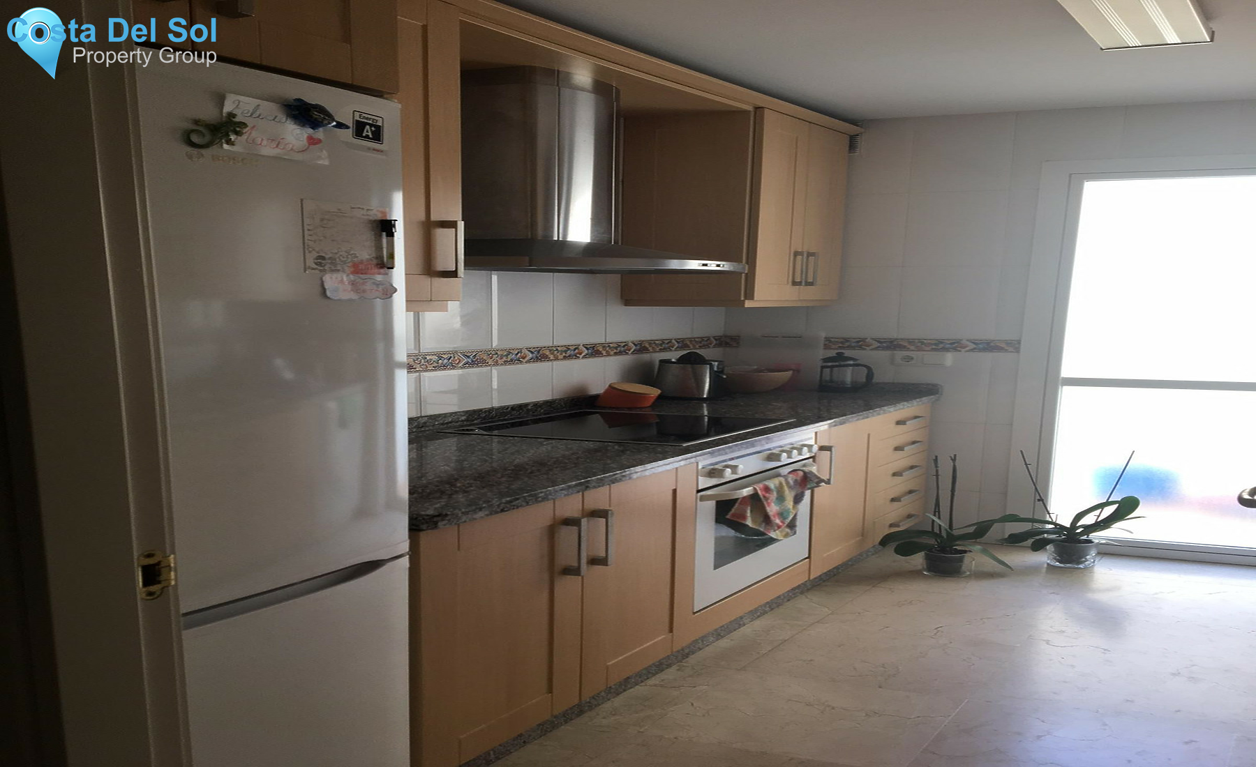 Middle Floor Apartment in Estepona-1353510