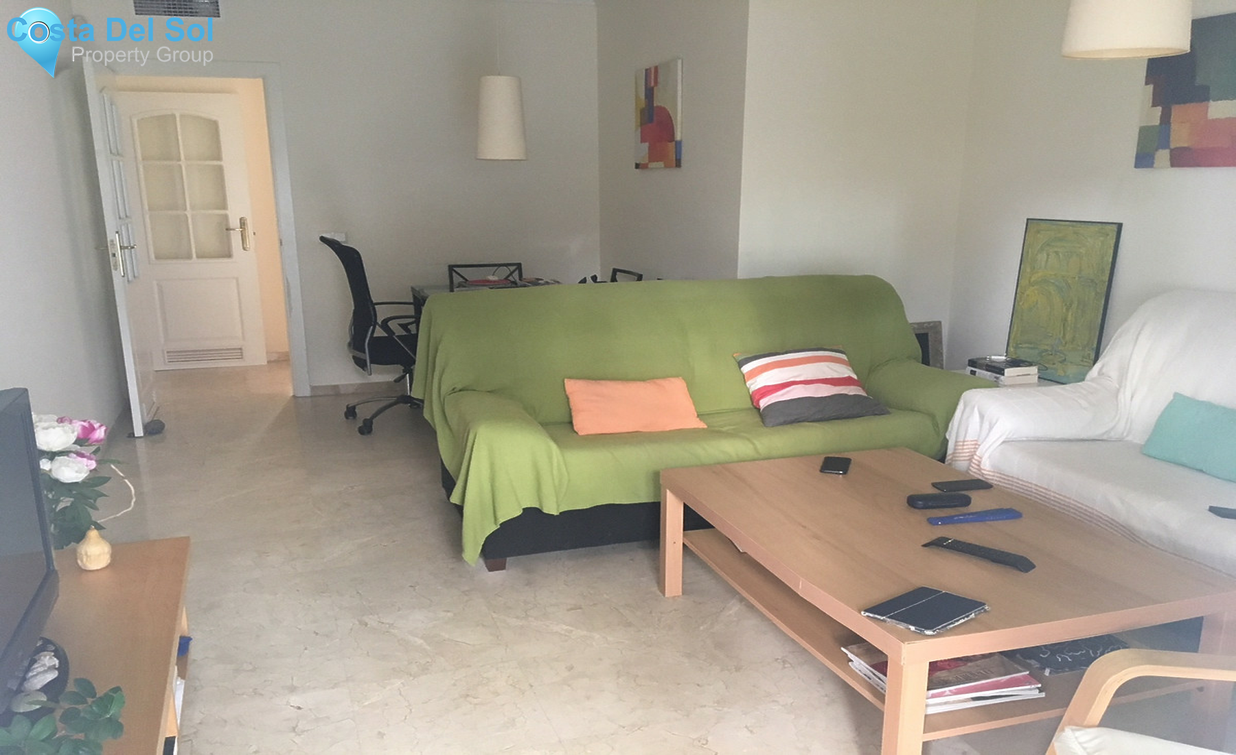 Middle Floor Apartment in Estepona-1353501