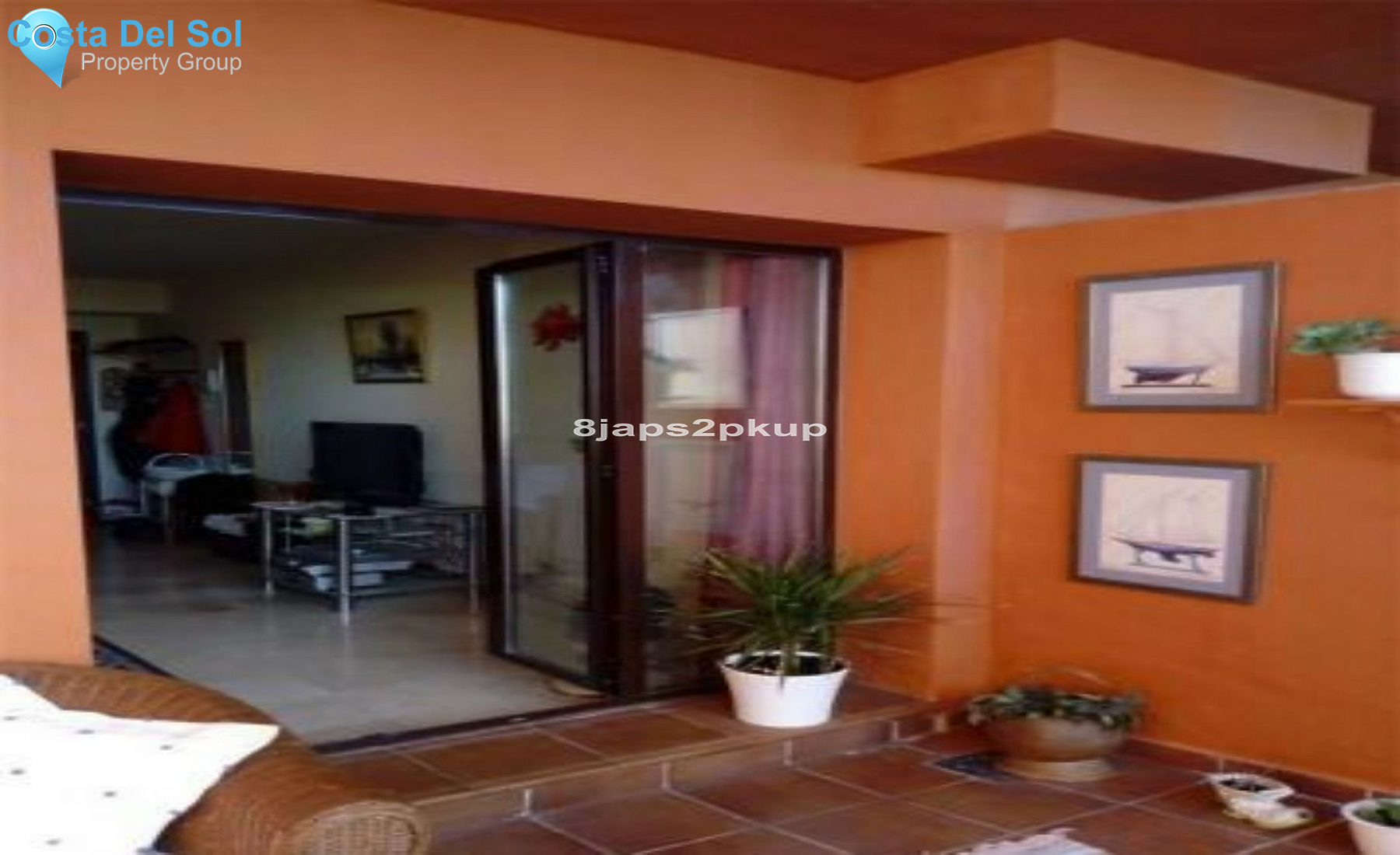 Middle Floor Apartment in Estepona-1355635