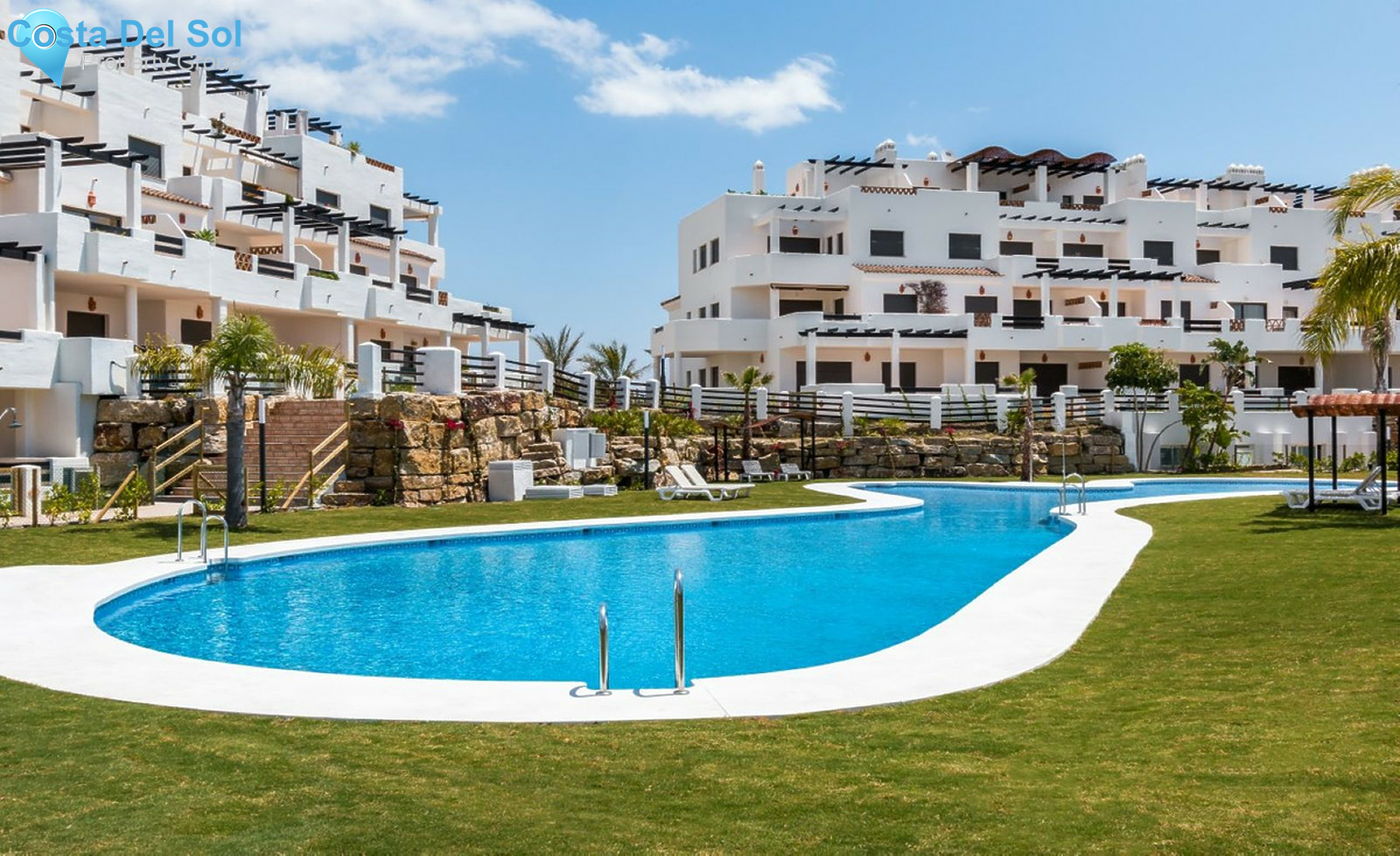 Middle Floor Apartment in Estepona-1356205