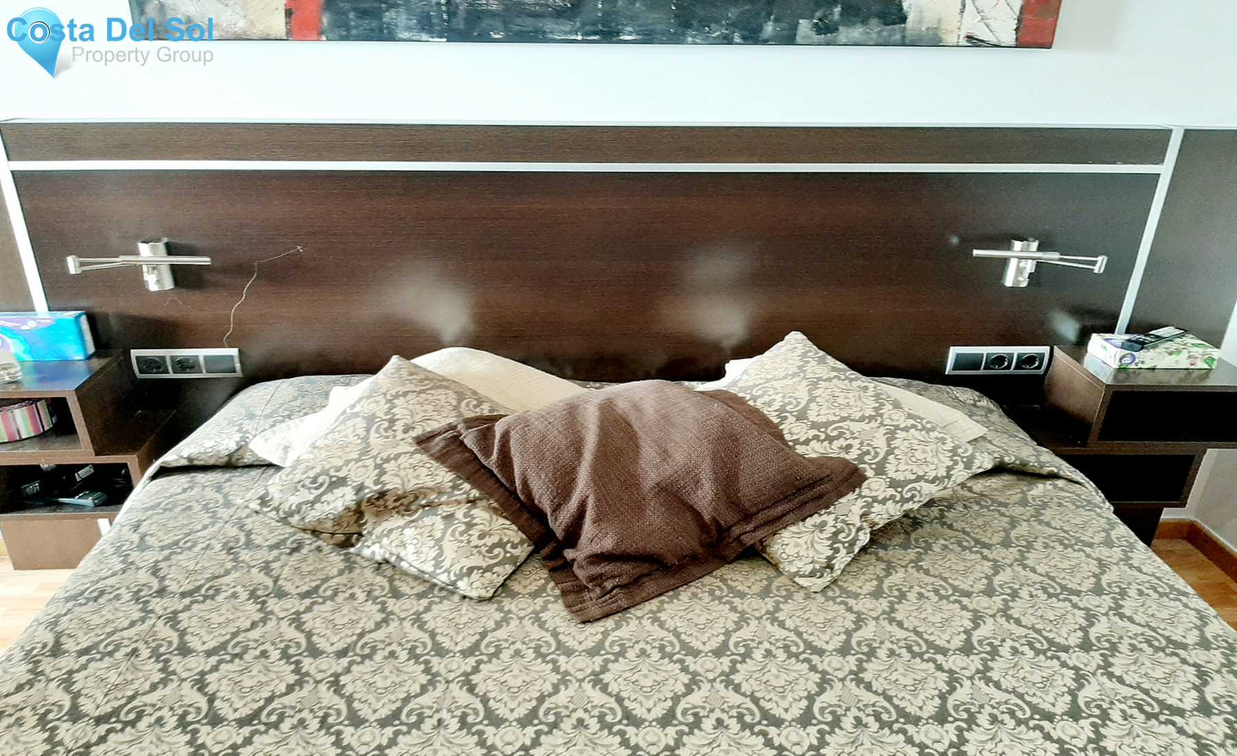Middle Floor Apartment in Estepona-1356477