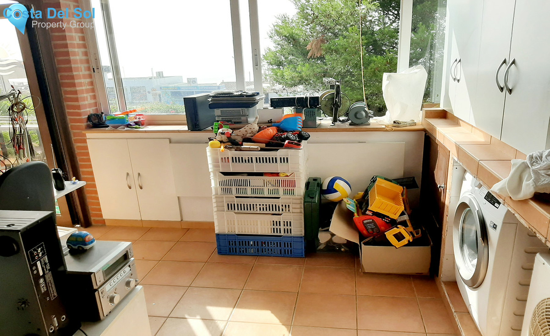 Middle Floor Apartment in Estepona-1356479