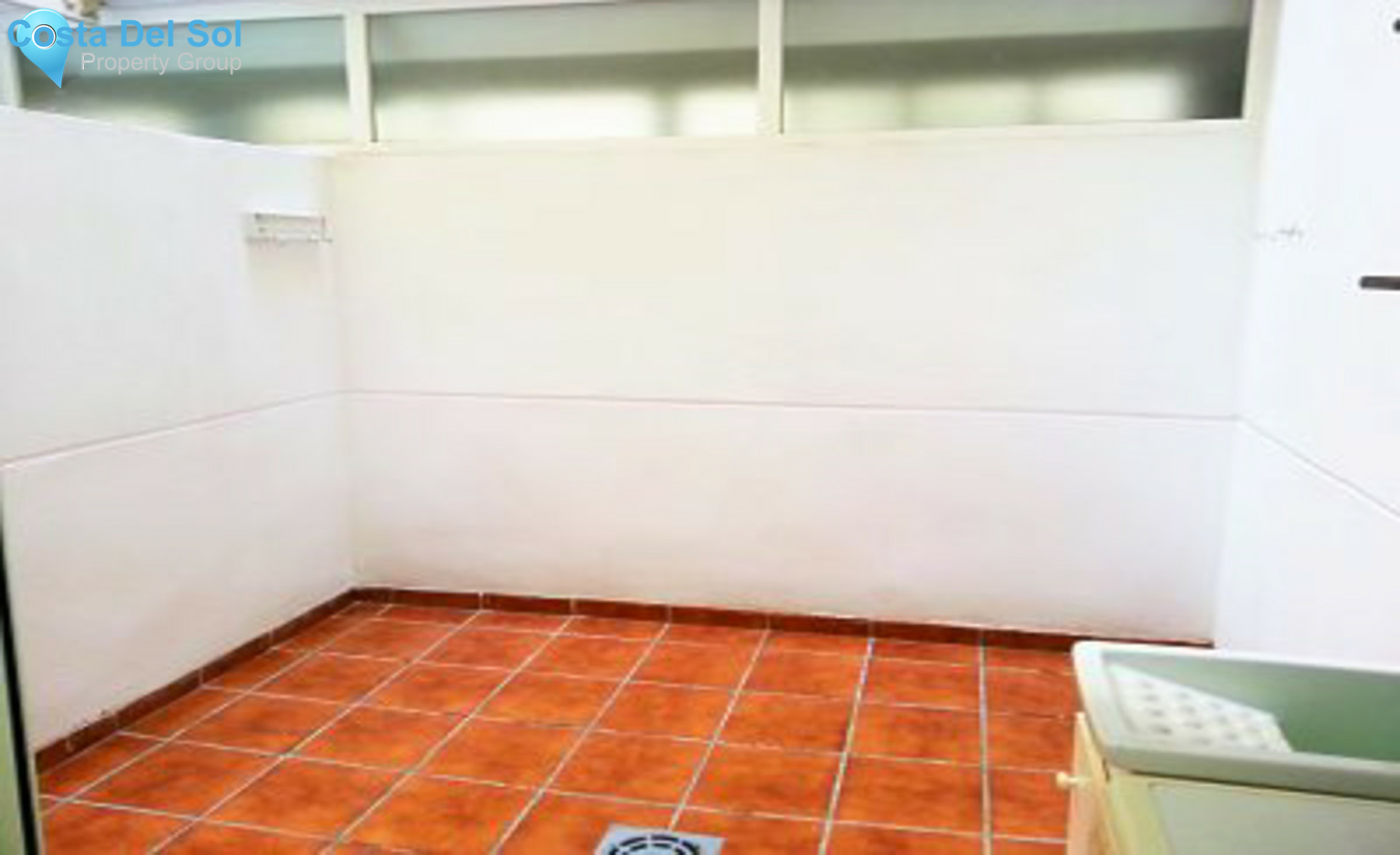 Middle Floor Apartment in Estepona-1357091