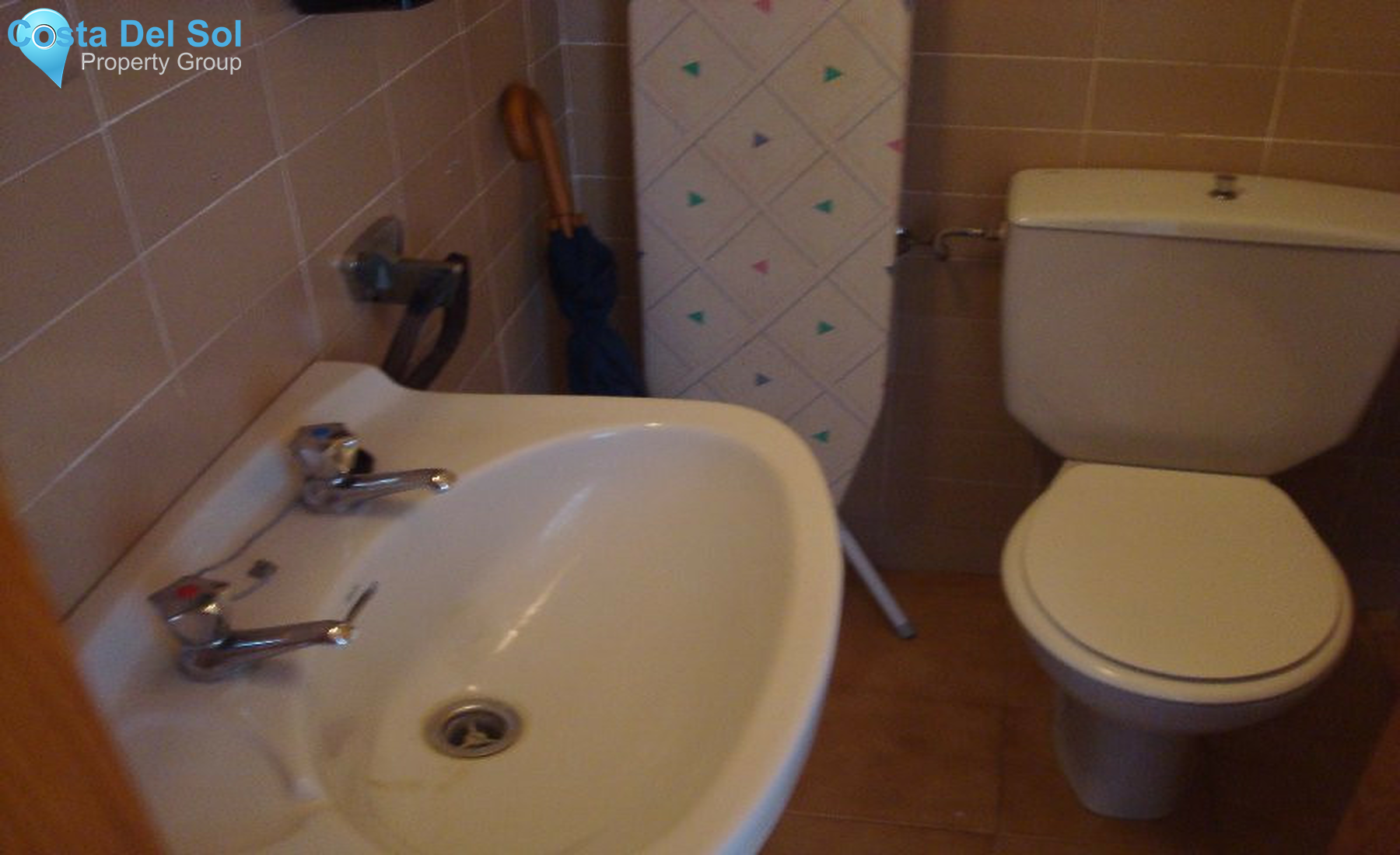 Middle Floor Apartment in Estepona-1358512