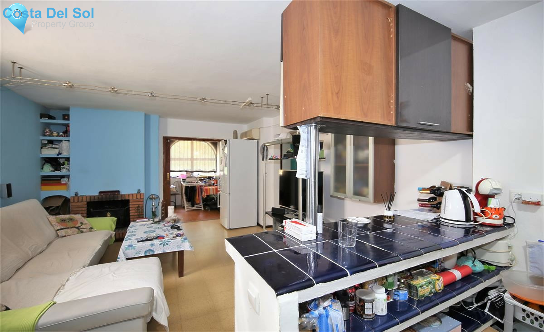 Middle Floor Apartment in Estepona-1358577