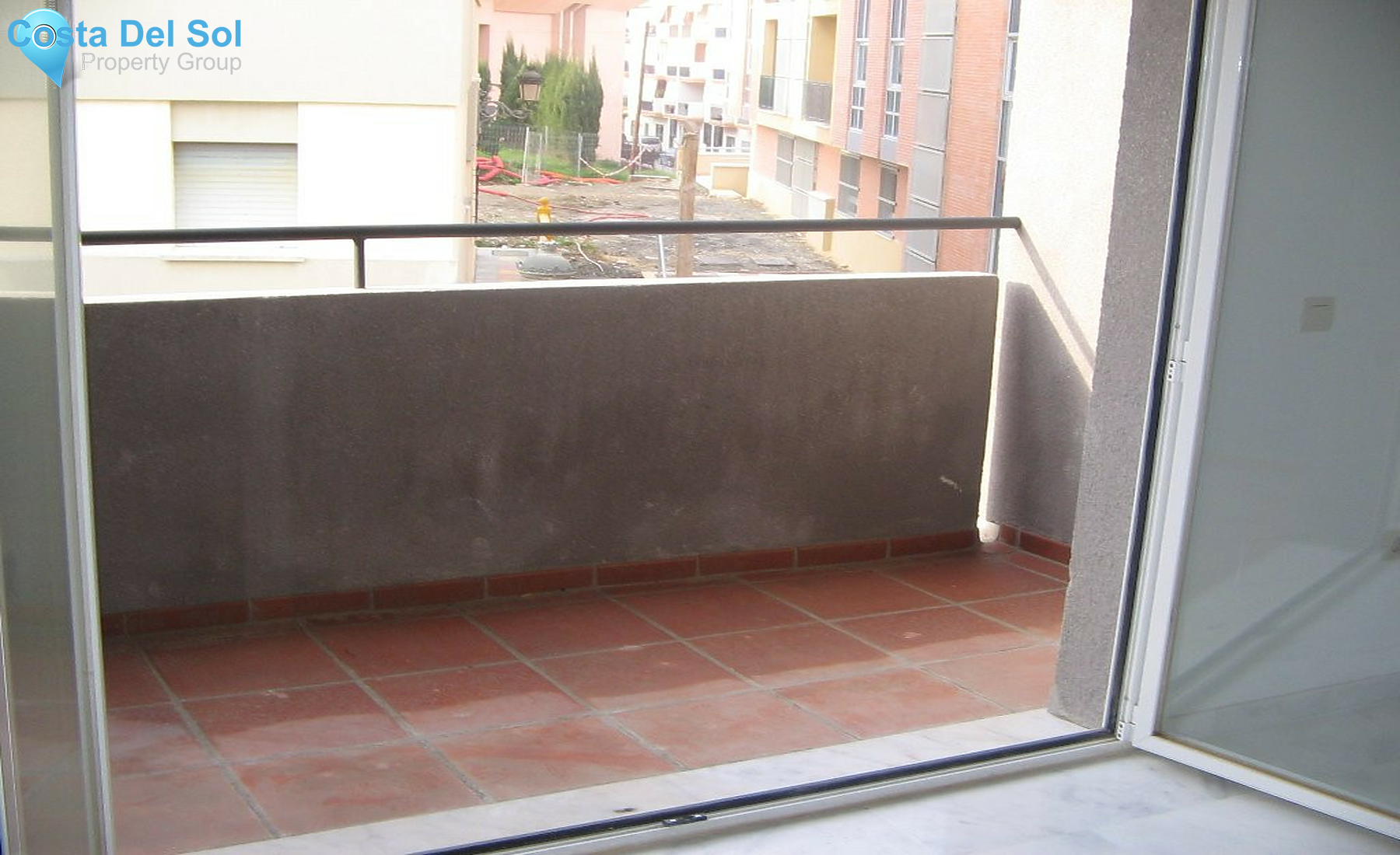 Middle Floor Apartment in Estepona-1361068